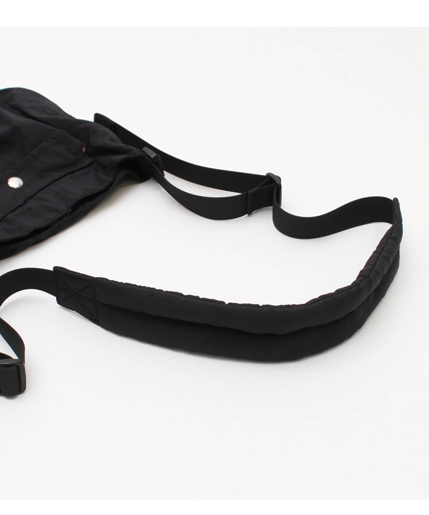 DISCOAT(ディスコート) 【WEB限定】撥水アウトポケットミニショルダーバッグ