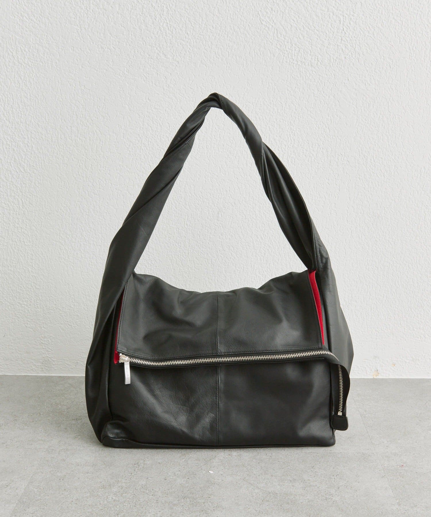 ear PAPILLONNER(イア パピヨネ) 【kawa-kawa(カワカワ)】NO1556 0.8ビッグショルダーバッグ