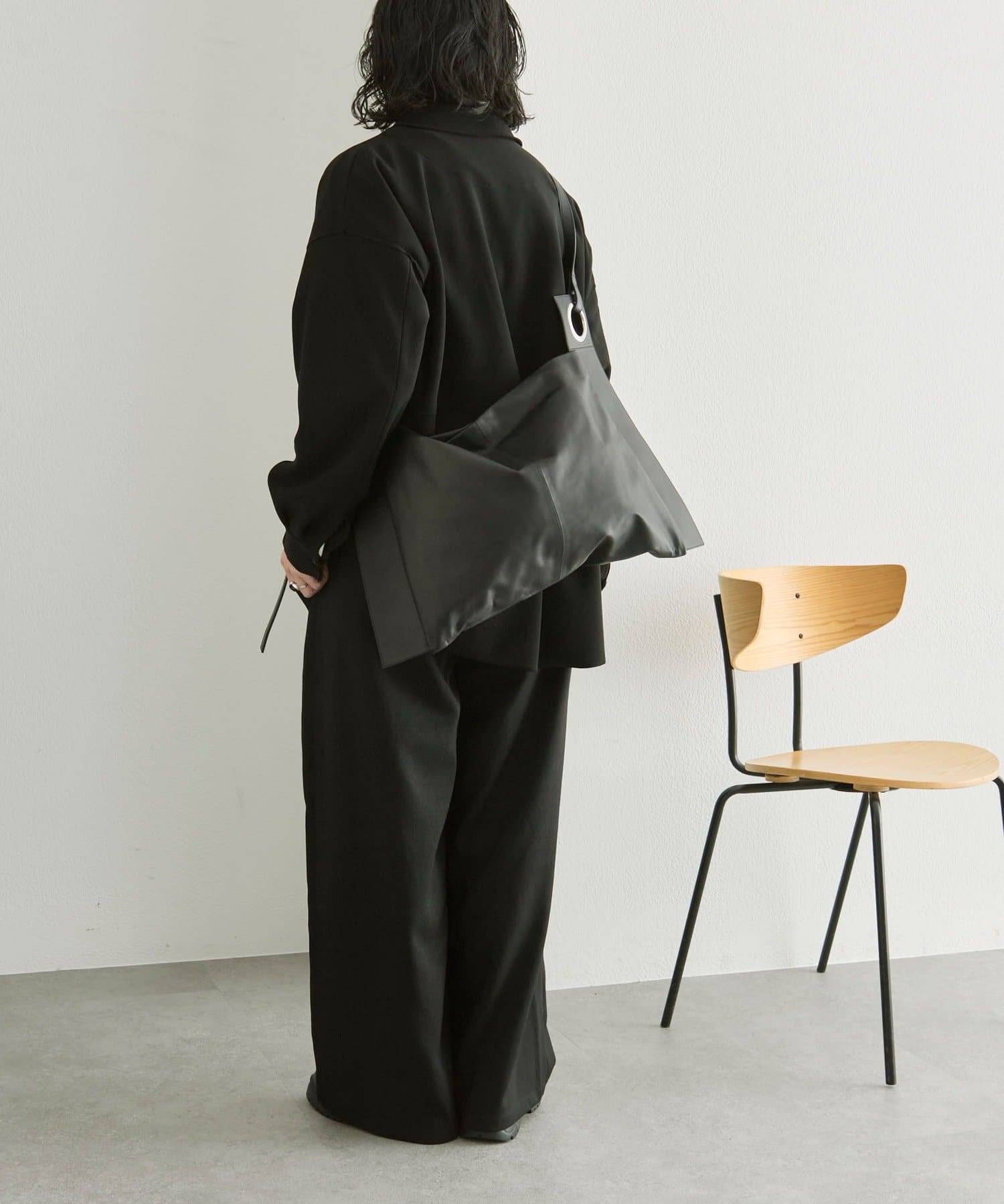 ear PAPILLONNER(イア パピヨネ) 【kawa-kawa(カワカワ)】NO1557 0.8ハトメショルダーバッグ