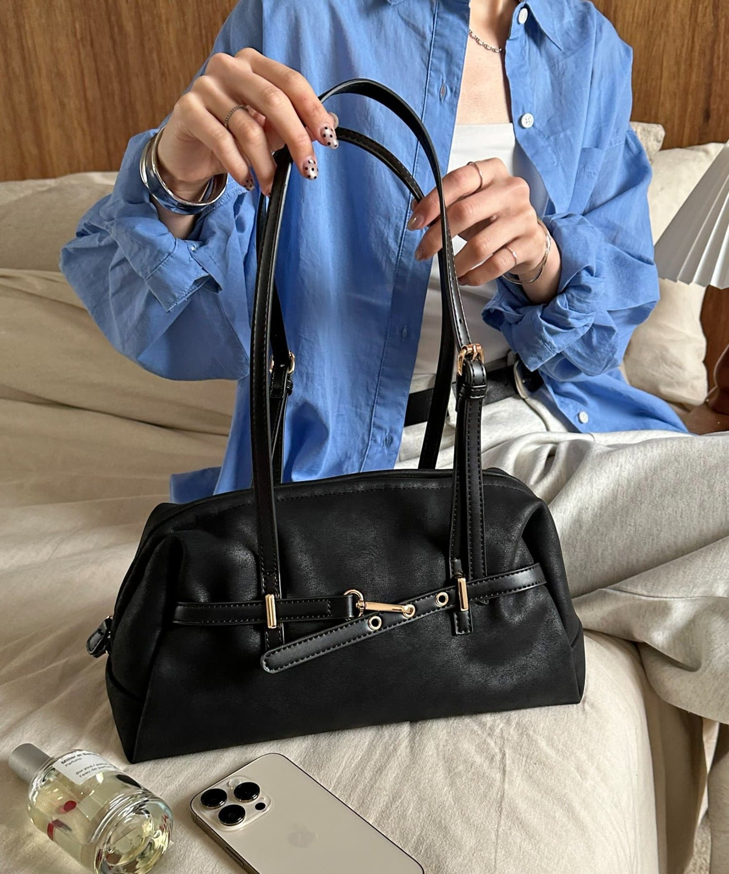 DISCOAT(ディスコート) 【2/26(木)10:00~先行予約】金具ベルトロングハンドルボストンバッグ