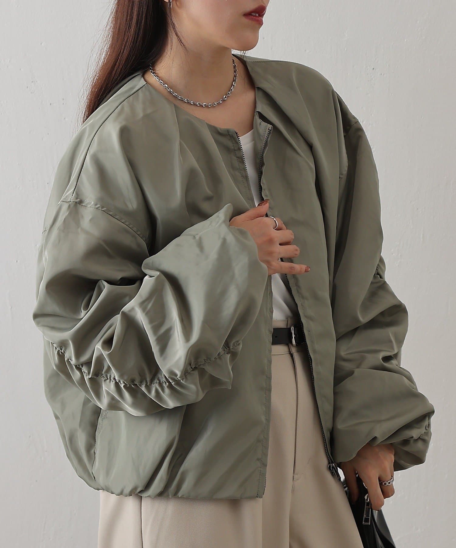 COLONY 2139(コロニー トゥーワンスリーナイン) 【リバイバル】袖ギャザーブルゾン