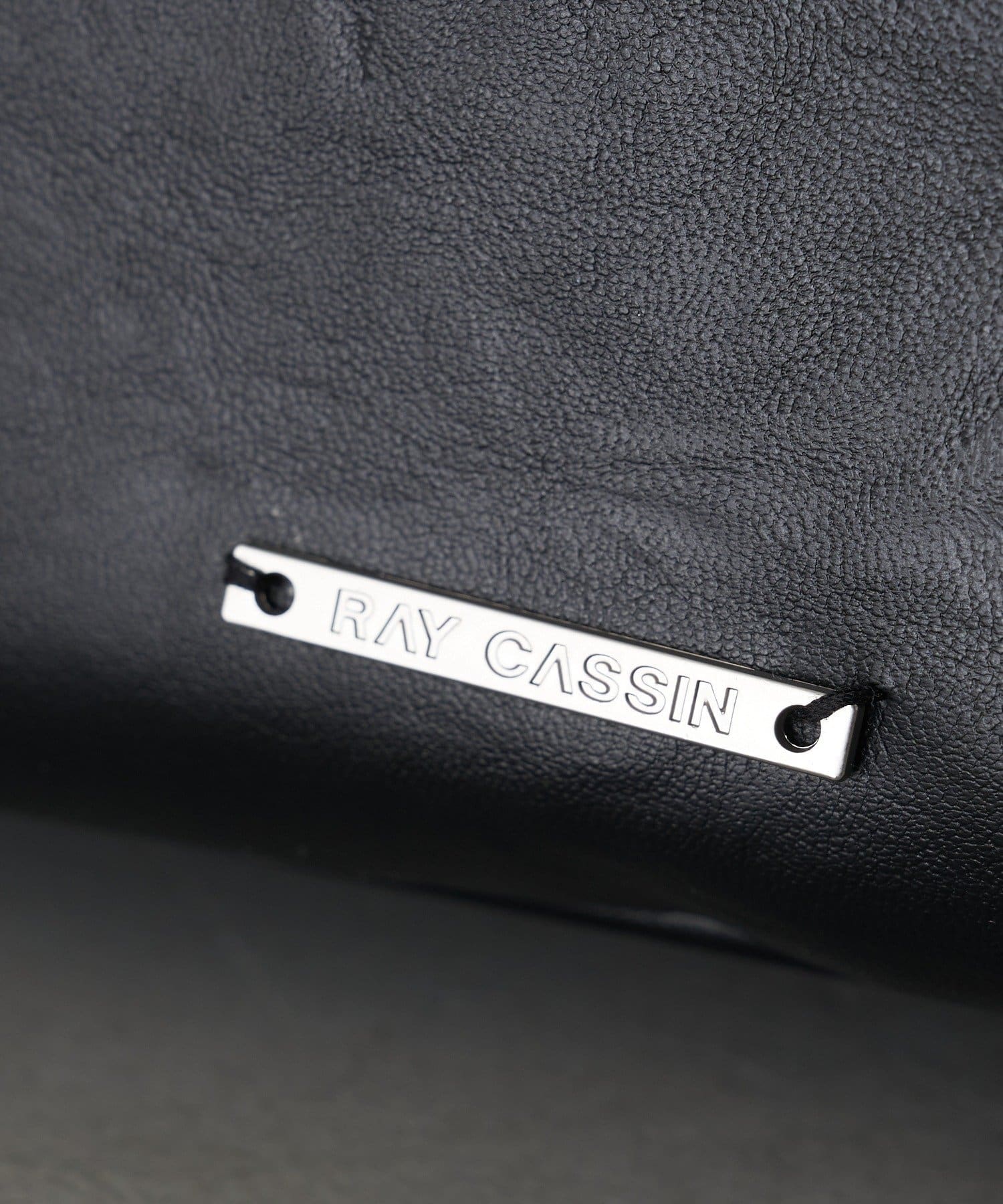 RAY CASSIN(レイカズン) ベルト付ジップポケットショルダーバッグ
