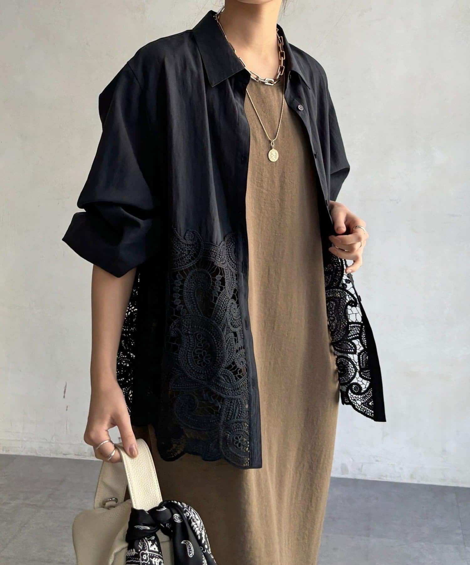 DOUDOU(ドゥドゥ) ケミカルレース切替シャツ