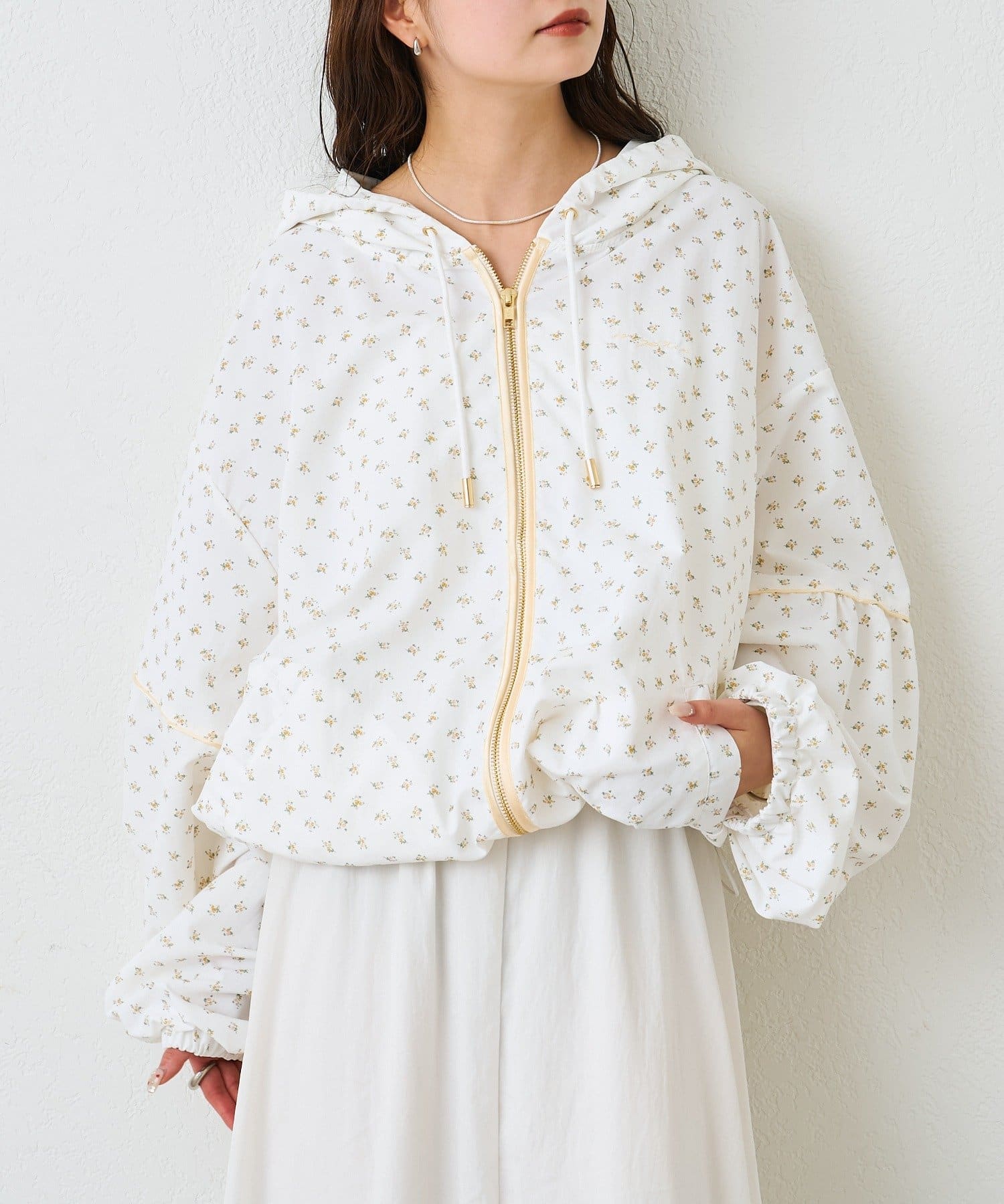 mystic(ミスティック) ナイロンフーディーパーカー