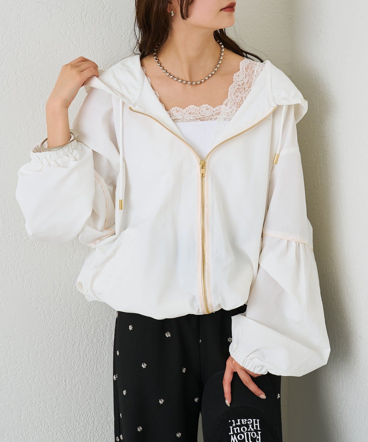 mystic(ミスティック) ナイロンフーディーパーカー