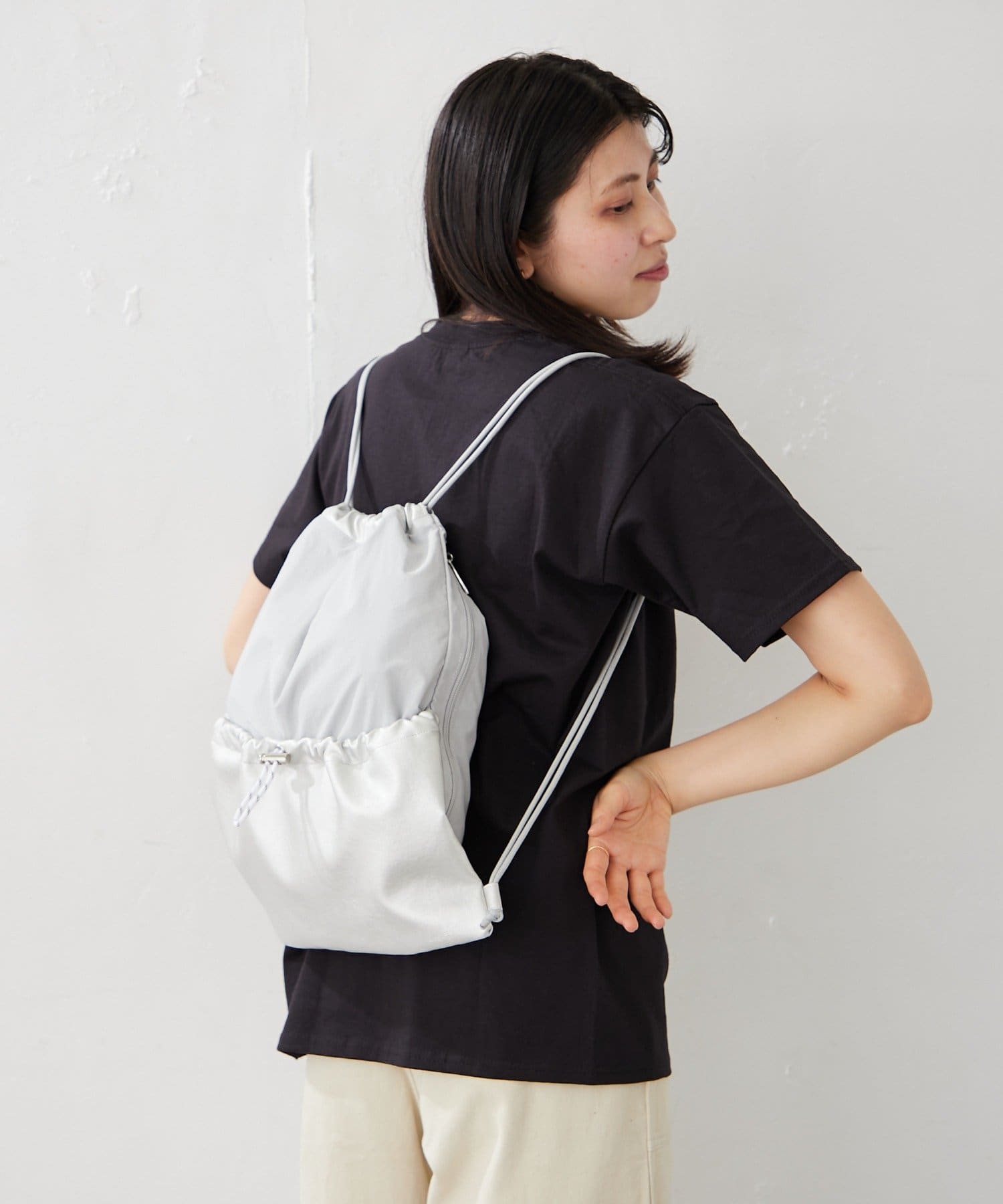 BIRTHDAY BAR(バースデイバー) 撥水ナイロン×フェイクレザーサックバッグ