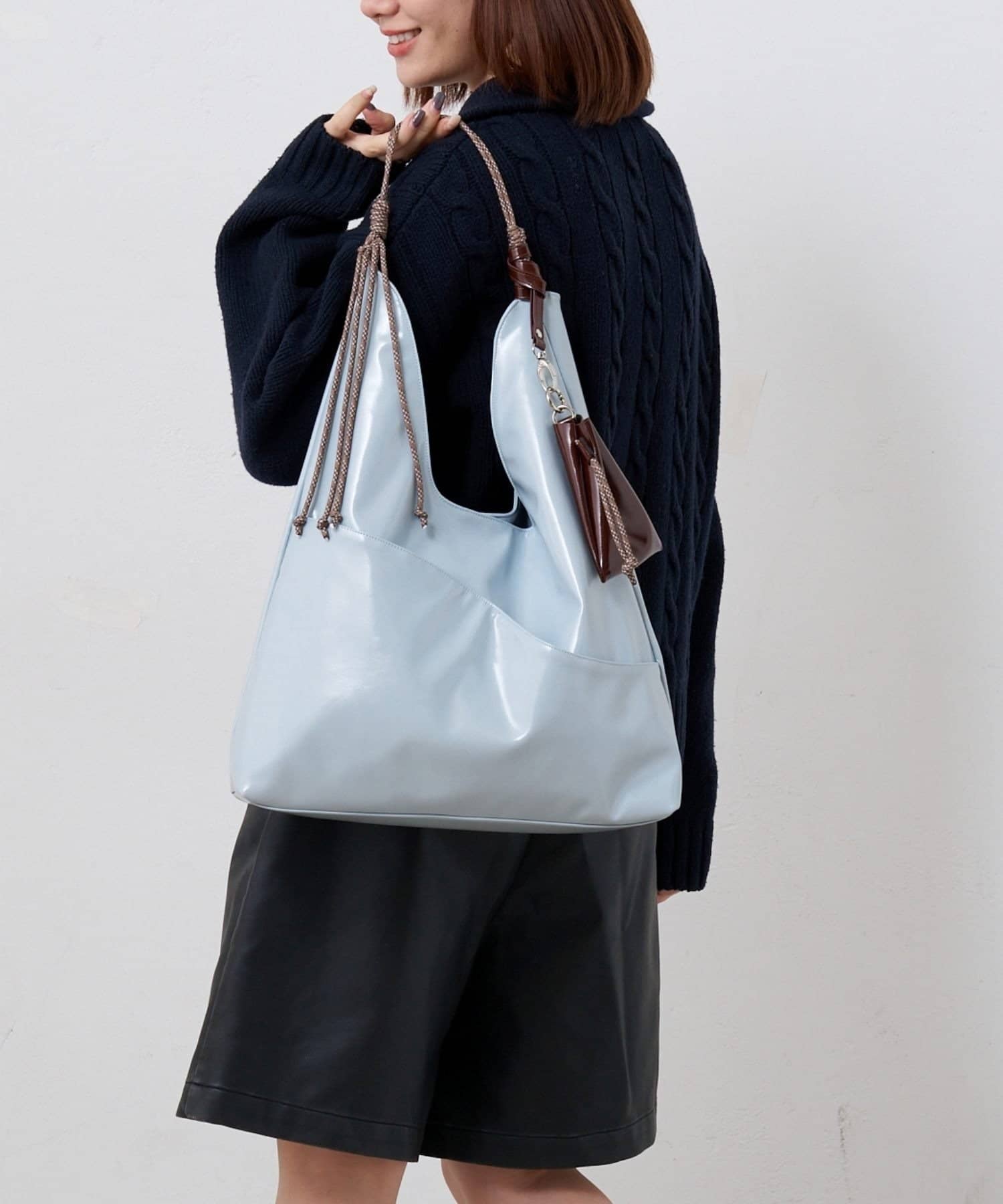 BIRTHDAY BAR(バースデイバー) 【インフルエンサー ririka企画】フェイクレザーパラトライアングルバッグ