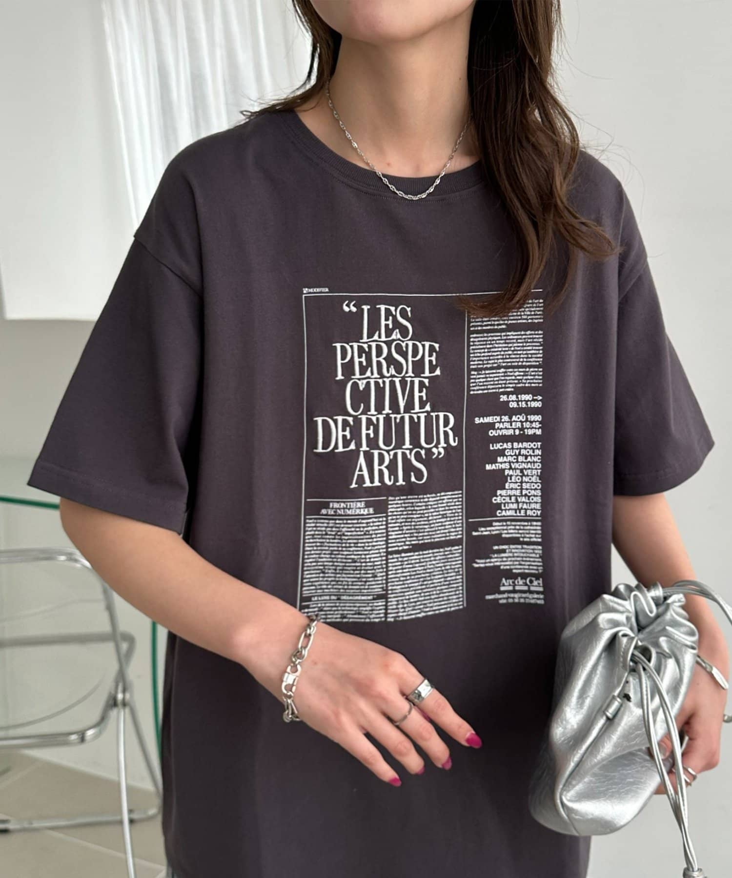 DISCOAT(ディスコート) 【Enlude】刺繍ニュースペーパーロゴT《ユニセックス》