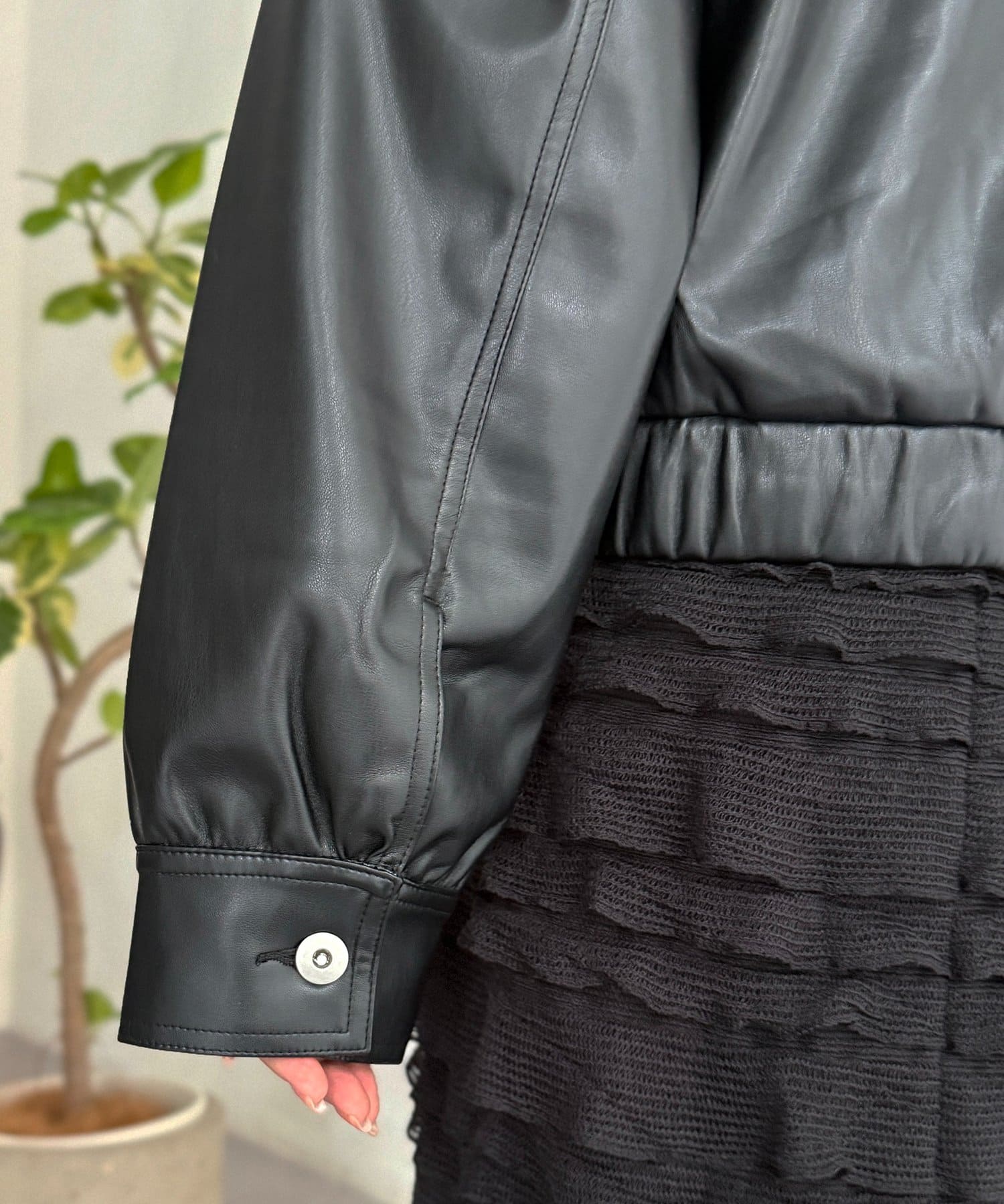 CPCM(シーピーシーエム) ラウンドネックショートブルゾン