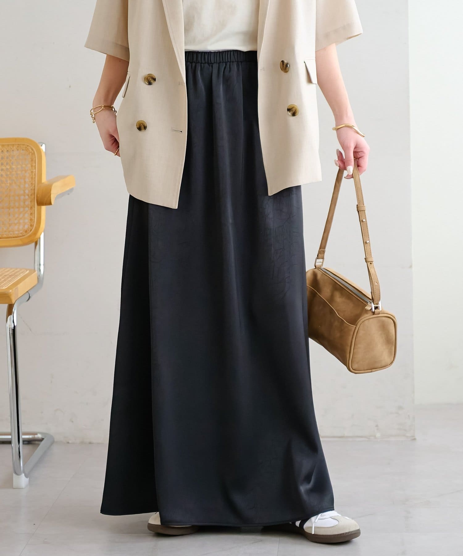 DISCOAT(ディスコート) 【WEB限定】シワ加工サテンフレアスカート