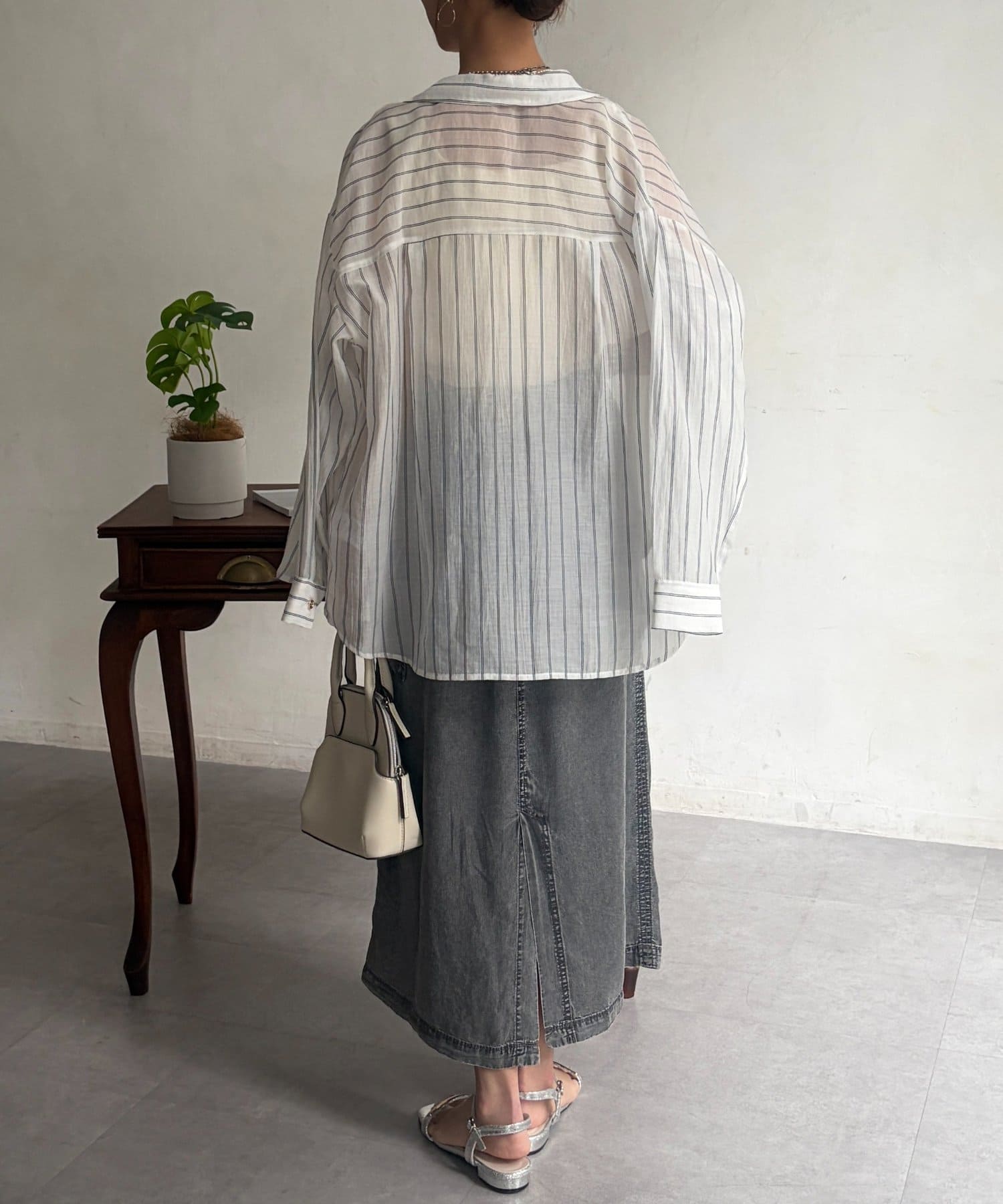 Chez toi(シェトワ) パウダー加工デニムナロースカート