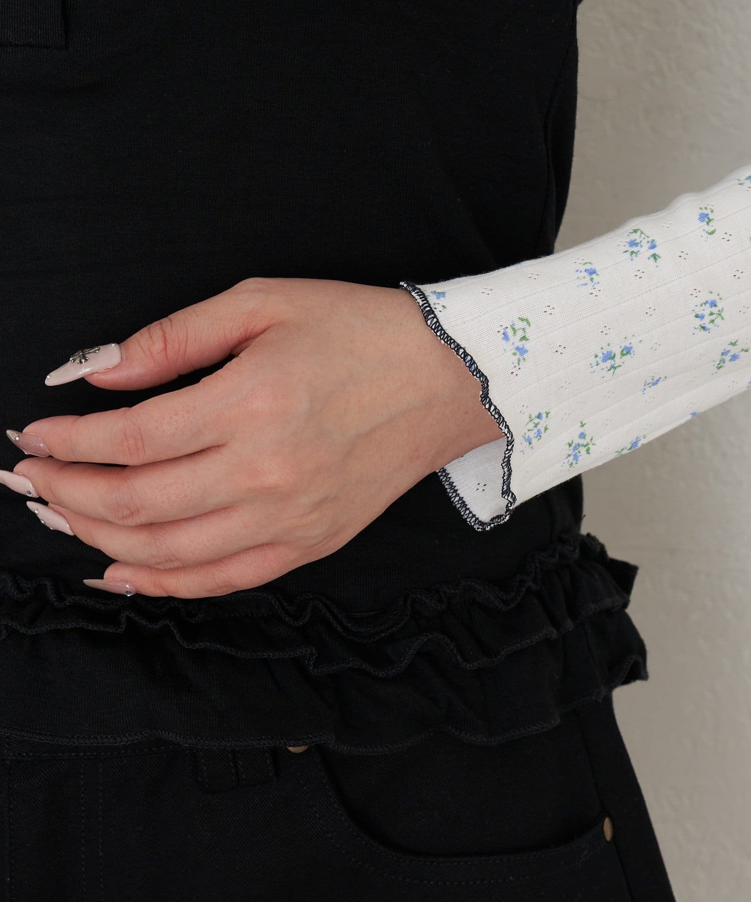 RAY CASSIN(レイカズン) 花柄レイヤードキャミセット