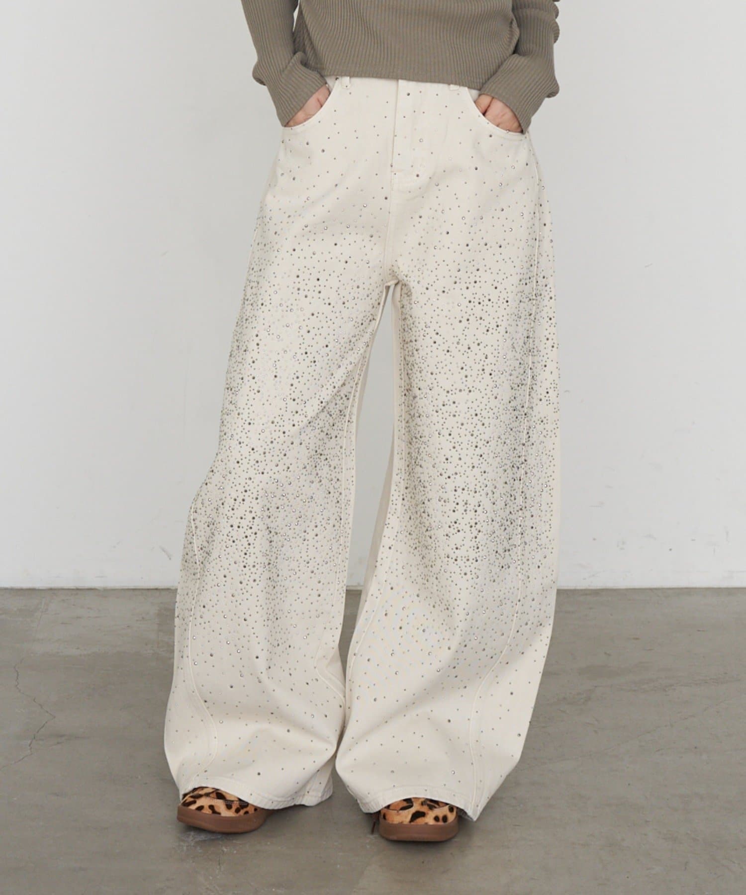 RAY CASSIN(レイカズン) ラインストーンバレルデニムパンツ