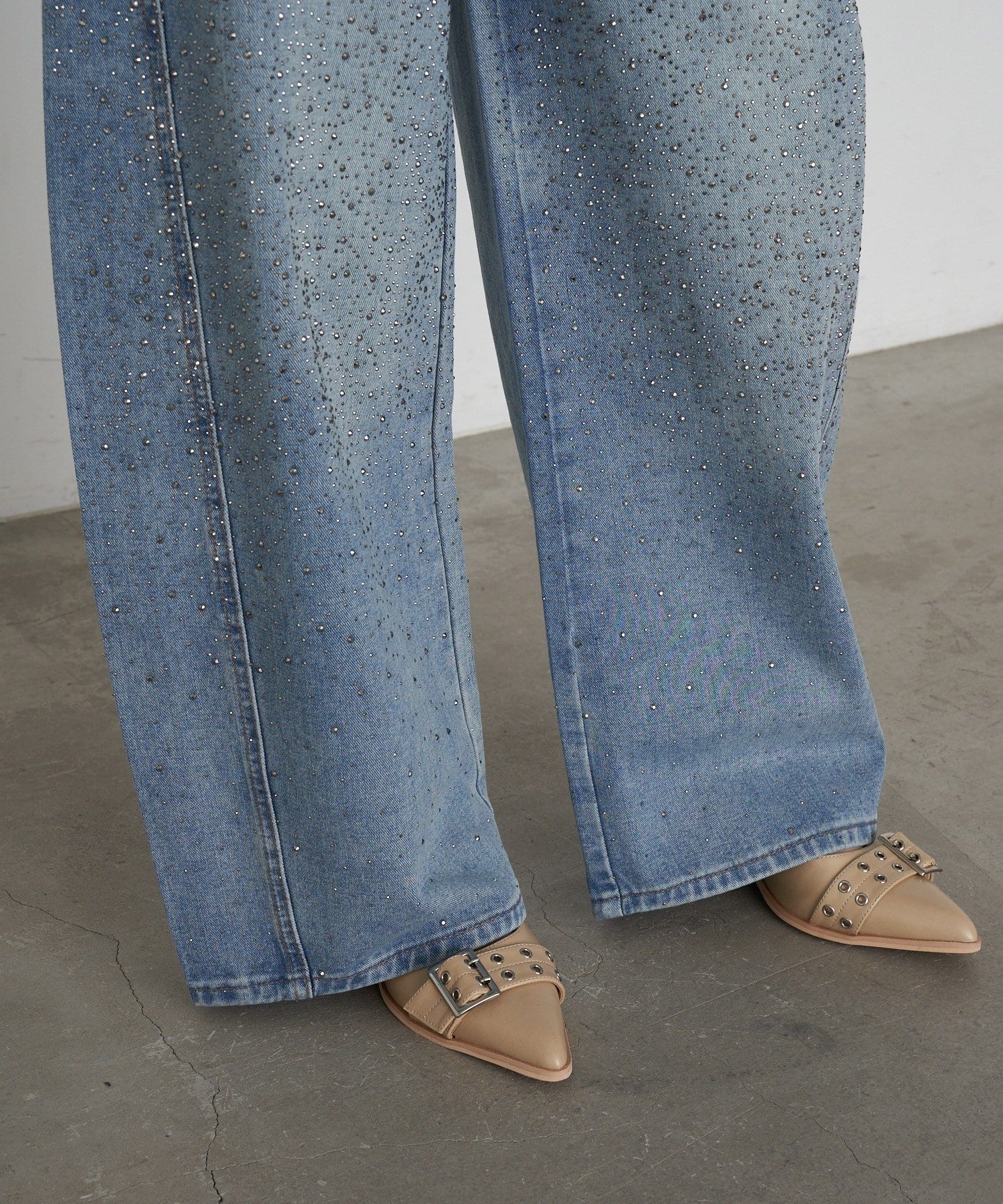 RAY CASSIN(レイカズン) ラインストーンバレルデニムパンツ