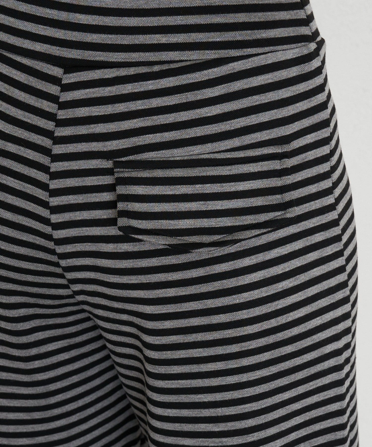 RAY CASSIN(レイカズン) ボーダーカットパンツ