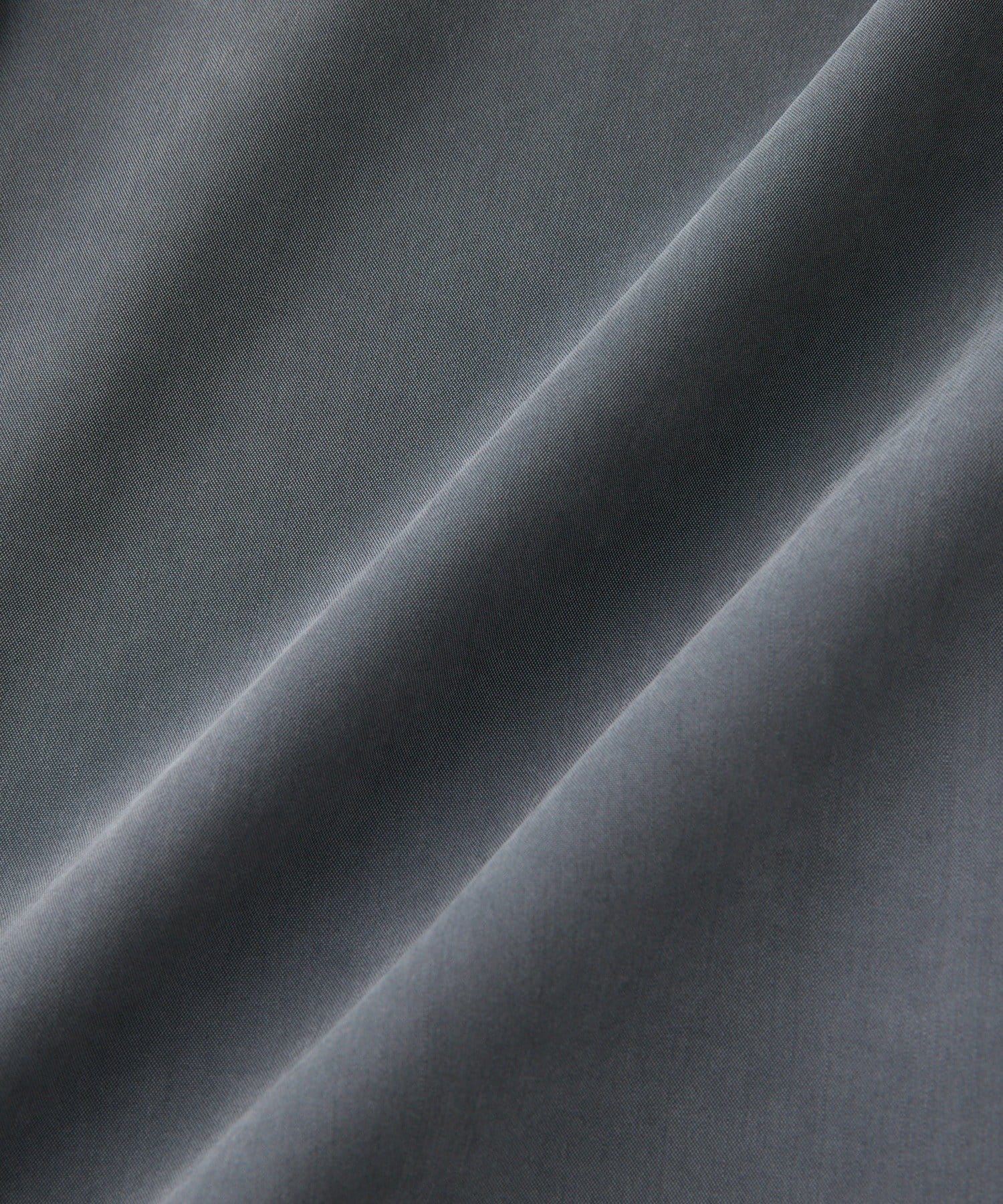 RIVE DROITE(リヴドロワ) 予約【女性らしい抜け感】メタルボタンノーカラーブラウス