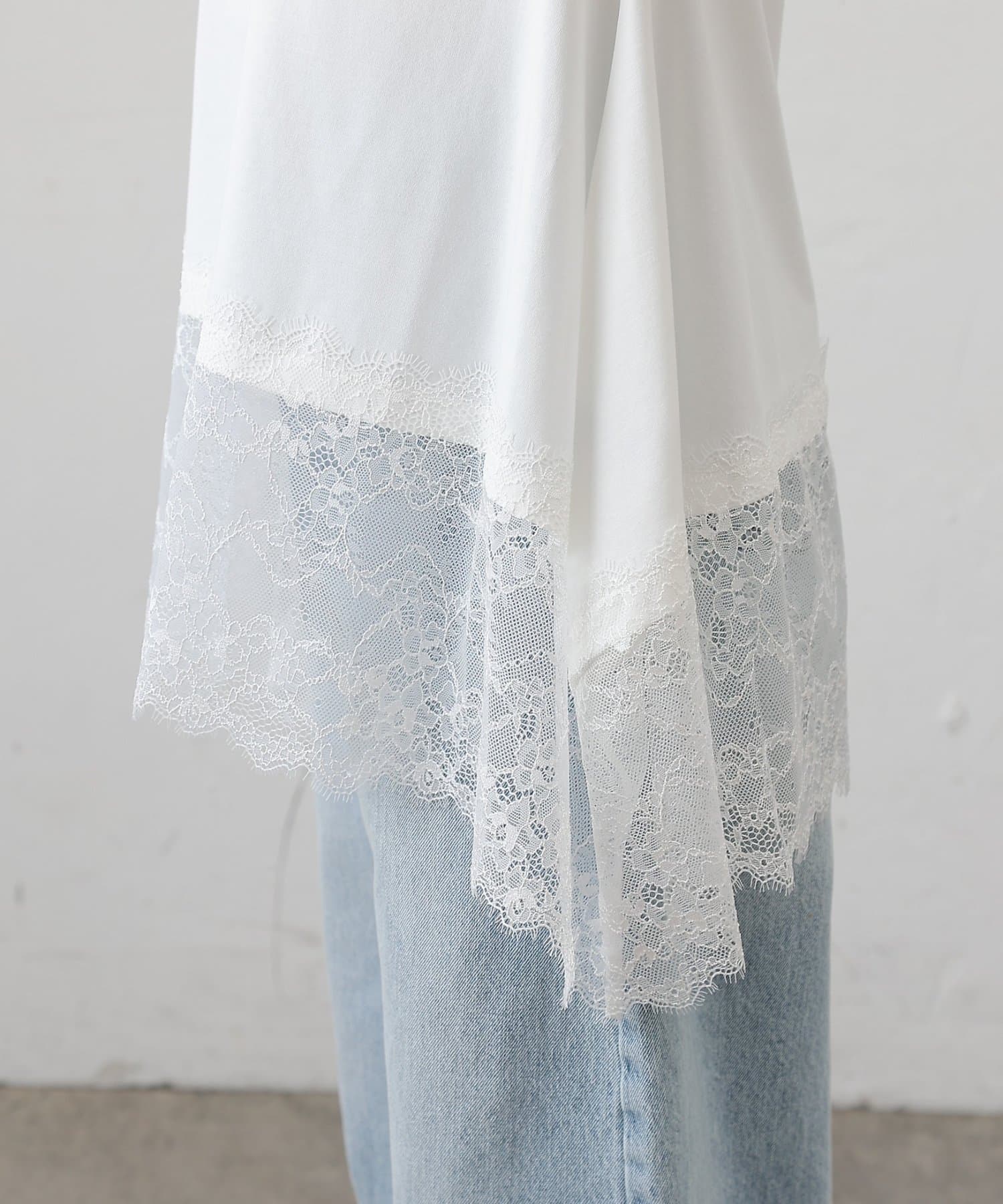 COLONY 2139(コロニー トゥーワンスリーナイン) 裾レースイレヘムノースリーブプルオーバー