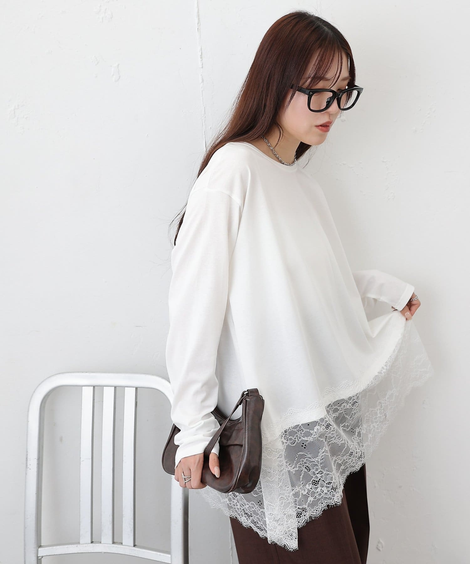 COLONY 2139(コロニー トゥーワンスリーナイン) 裾レースイレヘムTシャツ