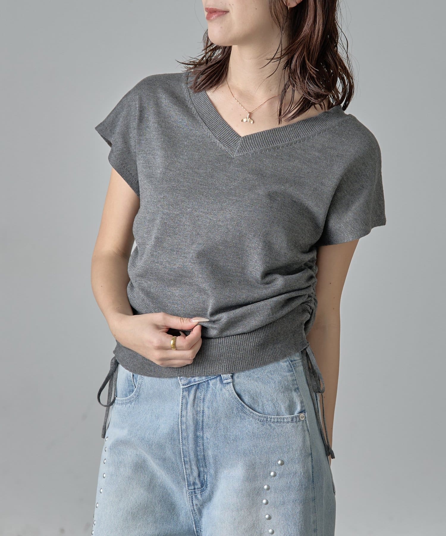 -goocy-(グーシー) サイドシャーリングVネックプルオーバー