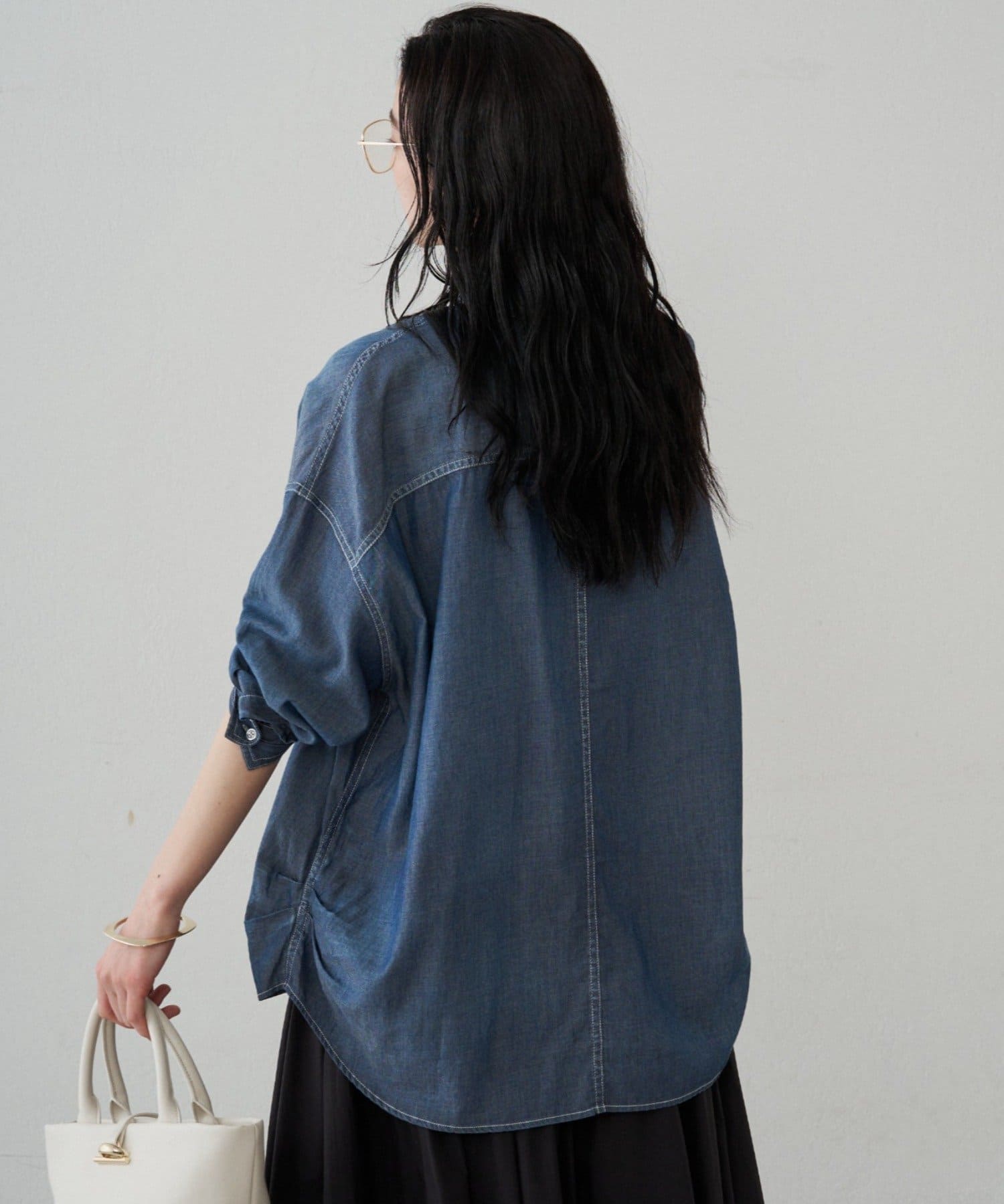 LOUNGEDRESS(ラウンジドレス) 【@_shirabe.s_コラボ】シアーデニムタックシャツ
