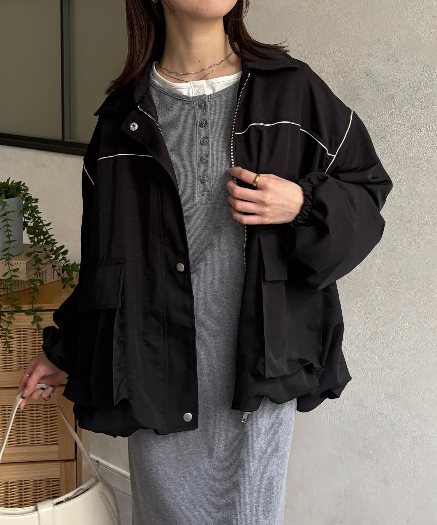 Thevon.(ゼヴォン) ステンカラーバルーンジャケット