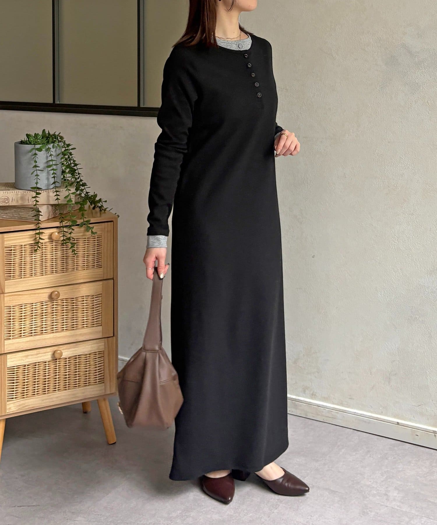 Thevon.(ゼヴォン) カットリブレイヤードヘンリーネックワンピース