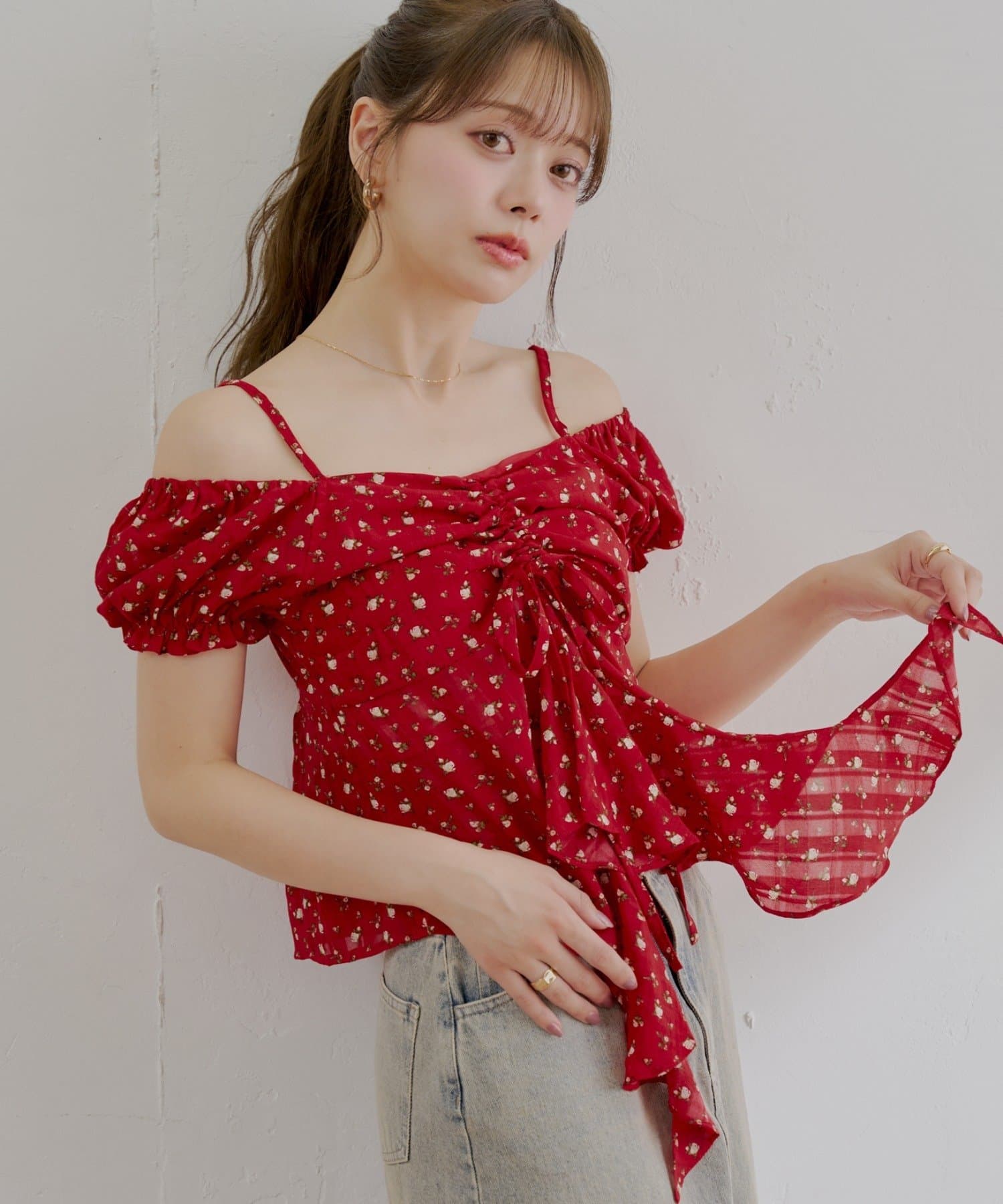 OUTLET(アウトレット) 【Chico】２wayパフスリーブドロップフリルブラウス