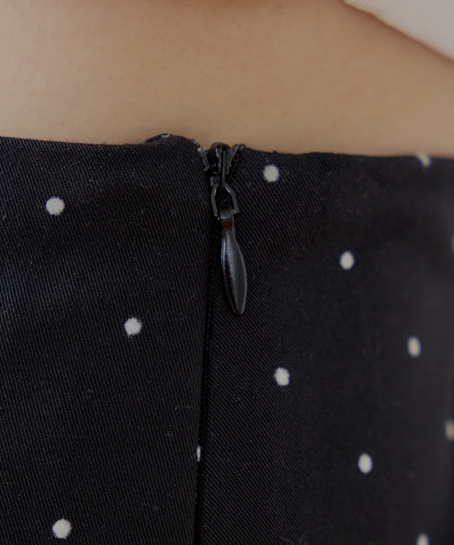 OUTLET(アウトレット) 【Chico】ドットボックスミニスカート