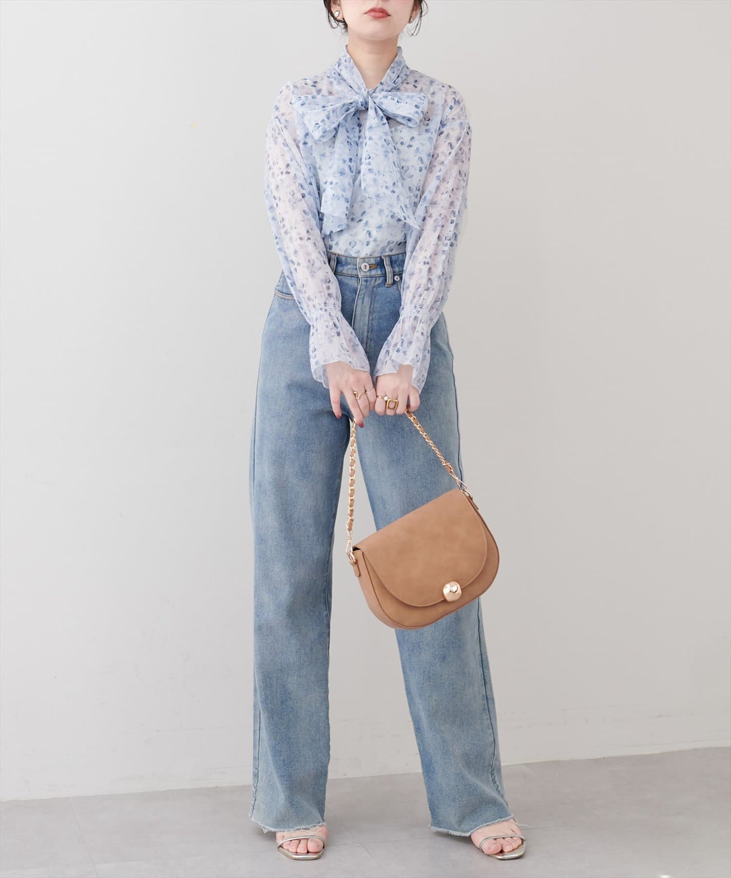 natural couture(ナチュラルクチュール) シアーボウタイブラウス