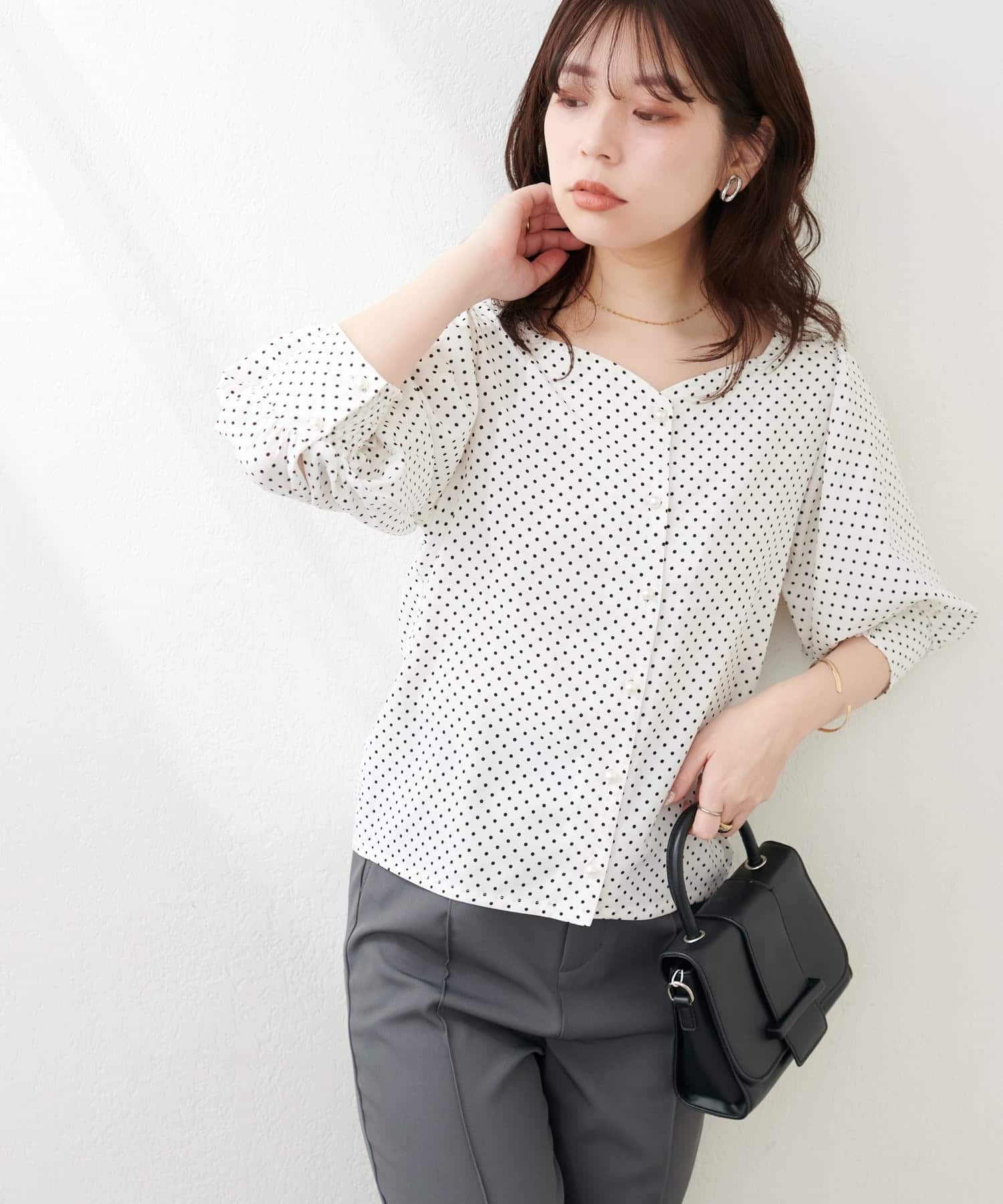 NICE CLAUP / OLIVE des OLIVE OUTLET(ナイスクラップ  / オリーブ デ オリーブ アウトレット) 【natural couture】ハートネックパフスリーブブラウス