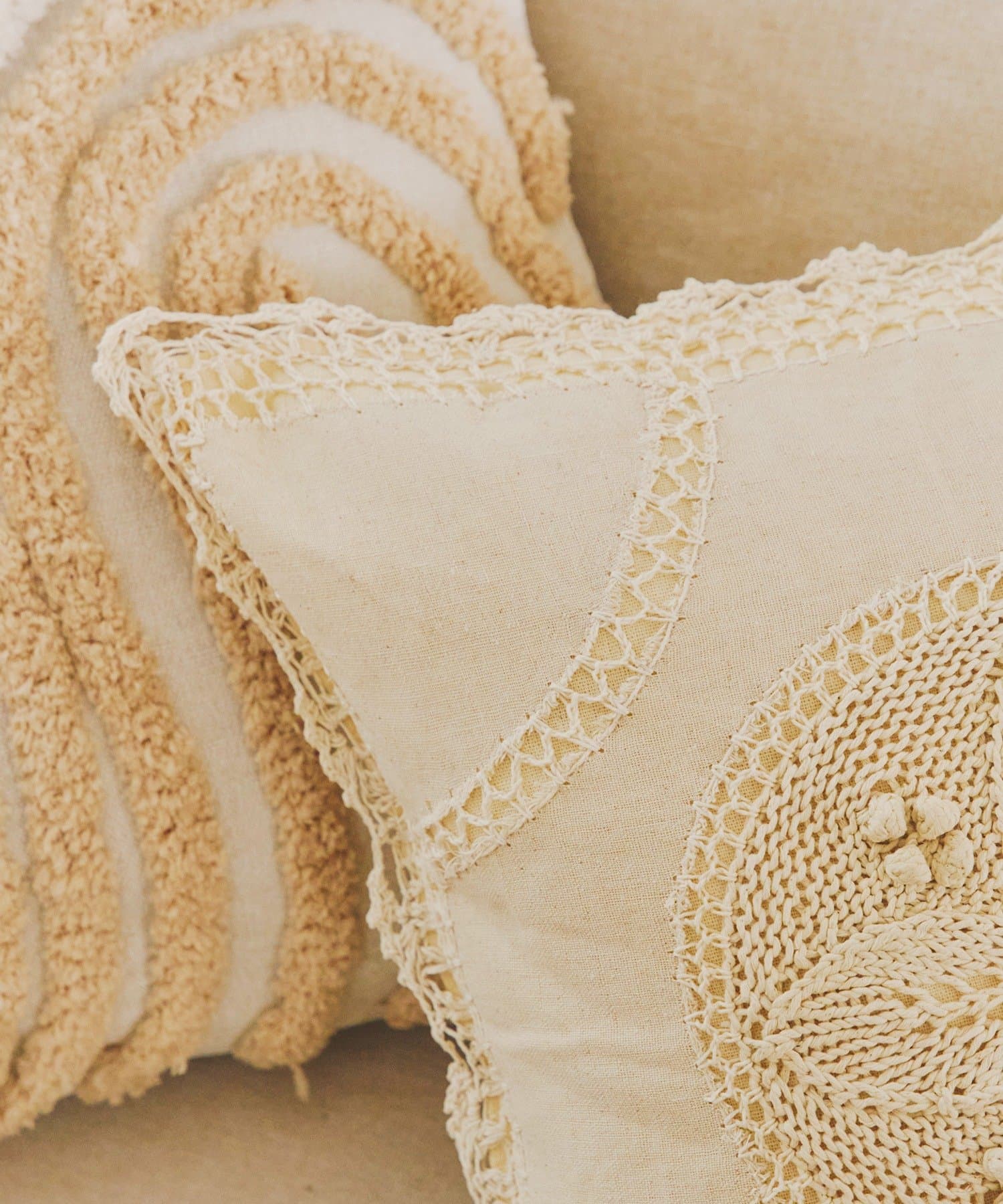 salut!(サリュ) クロッシェフラワークッションカバー：45×45cm／mignon