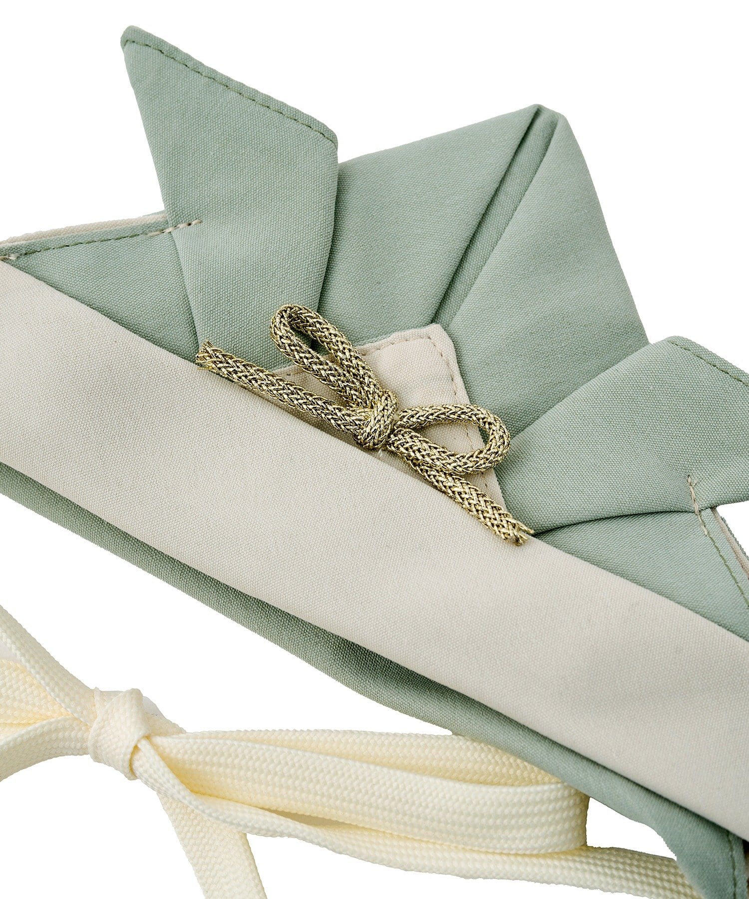 salut!(サリュ) かぶれる兜／こどもの日