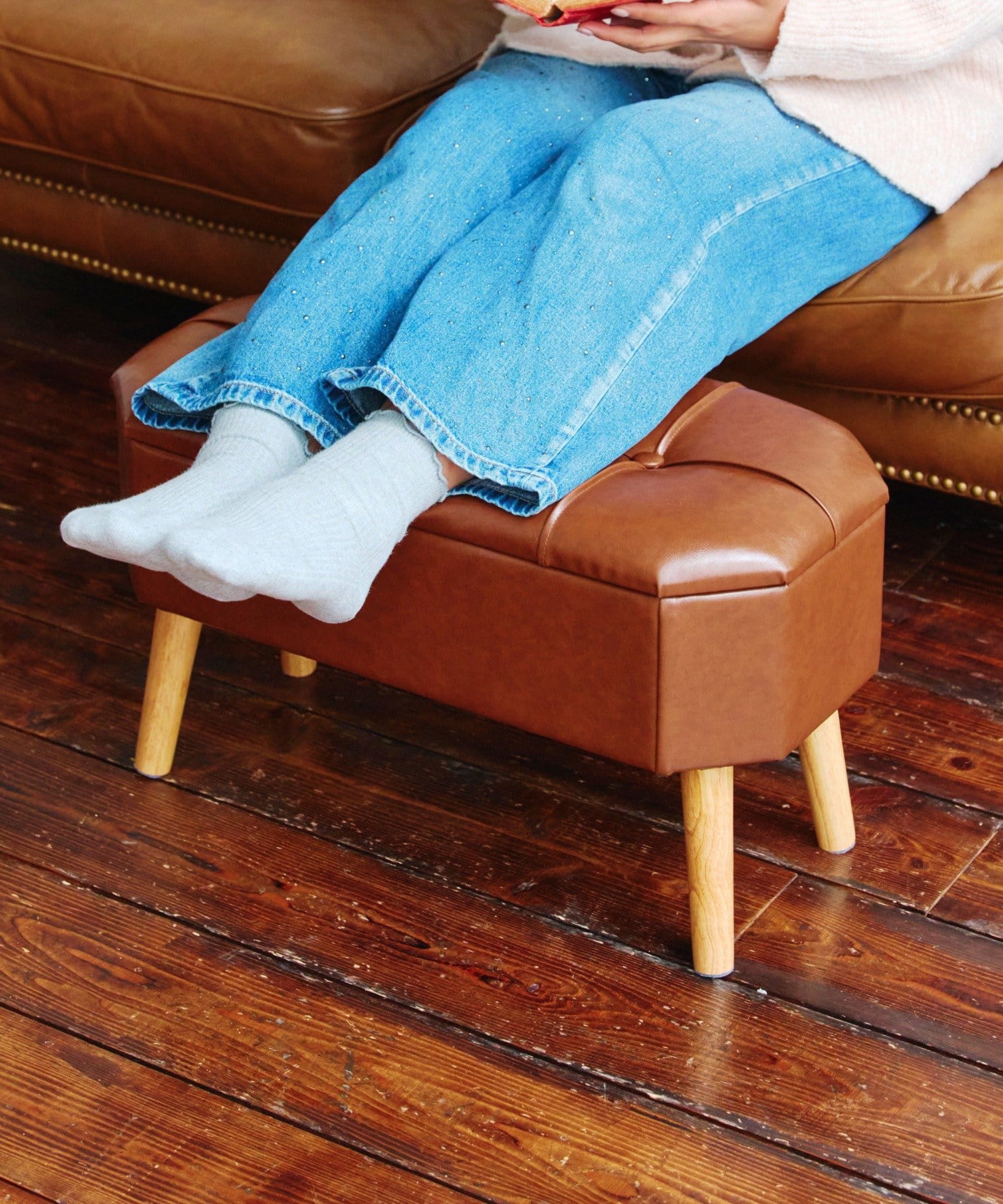 salut!(サリュ) 《WEB限定商品》レザー脚付き収納スツール