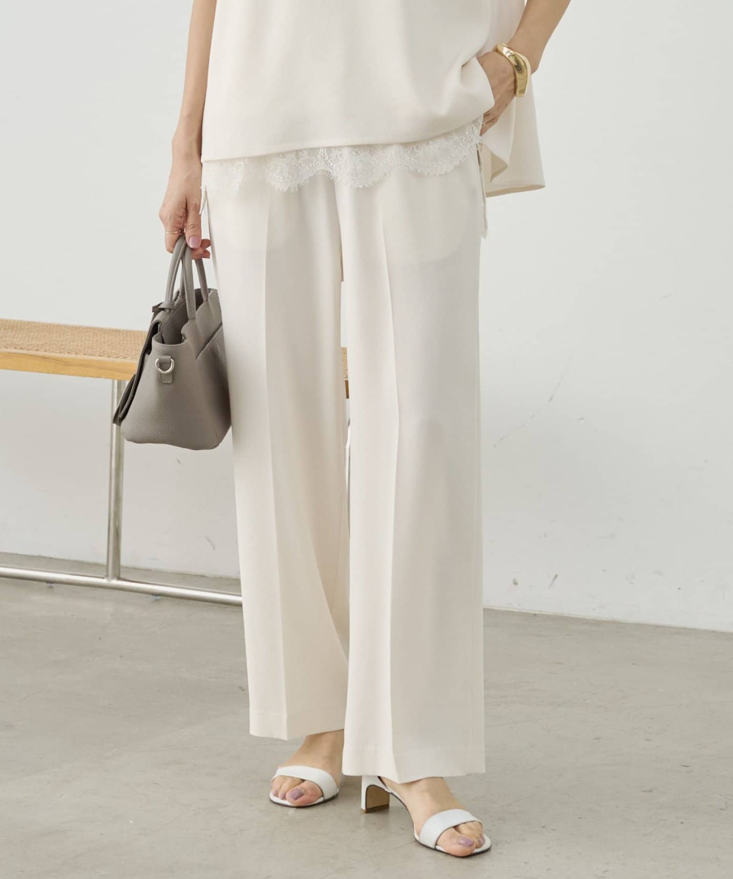 BEARDSLEY(ビアズリー) 《3/28(土)12時予約開始》バックサテンイージーパンツ《LIVETART》