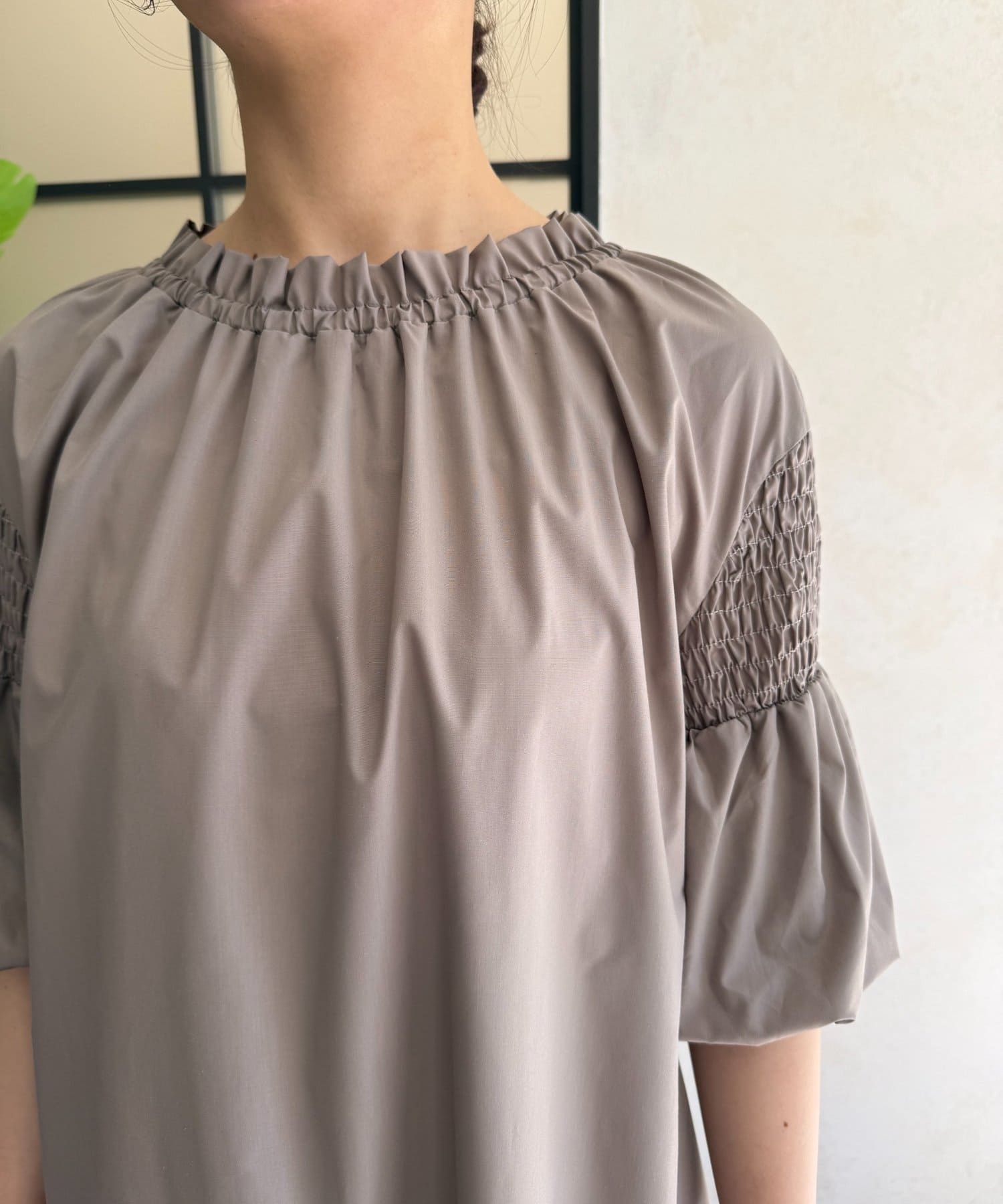 Jena　espace merveilleux(ジェナ　エスパスメルヴェイユ) ハーフスリーブワンピース