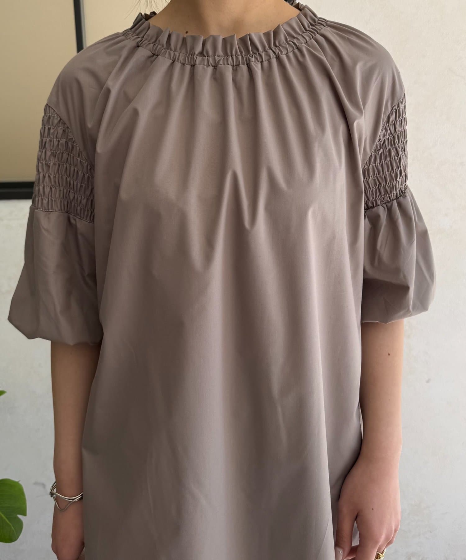 Jena　espace merveilleux(ジェナ　エスパスメルヴェイユ) ハーフスリーブワンピース