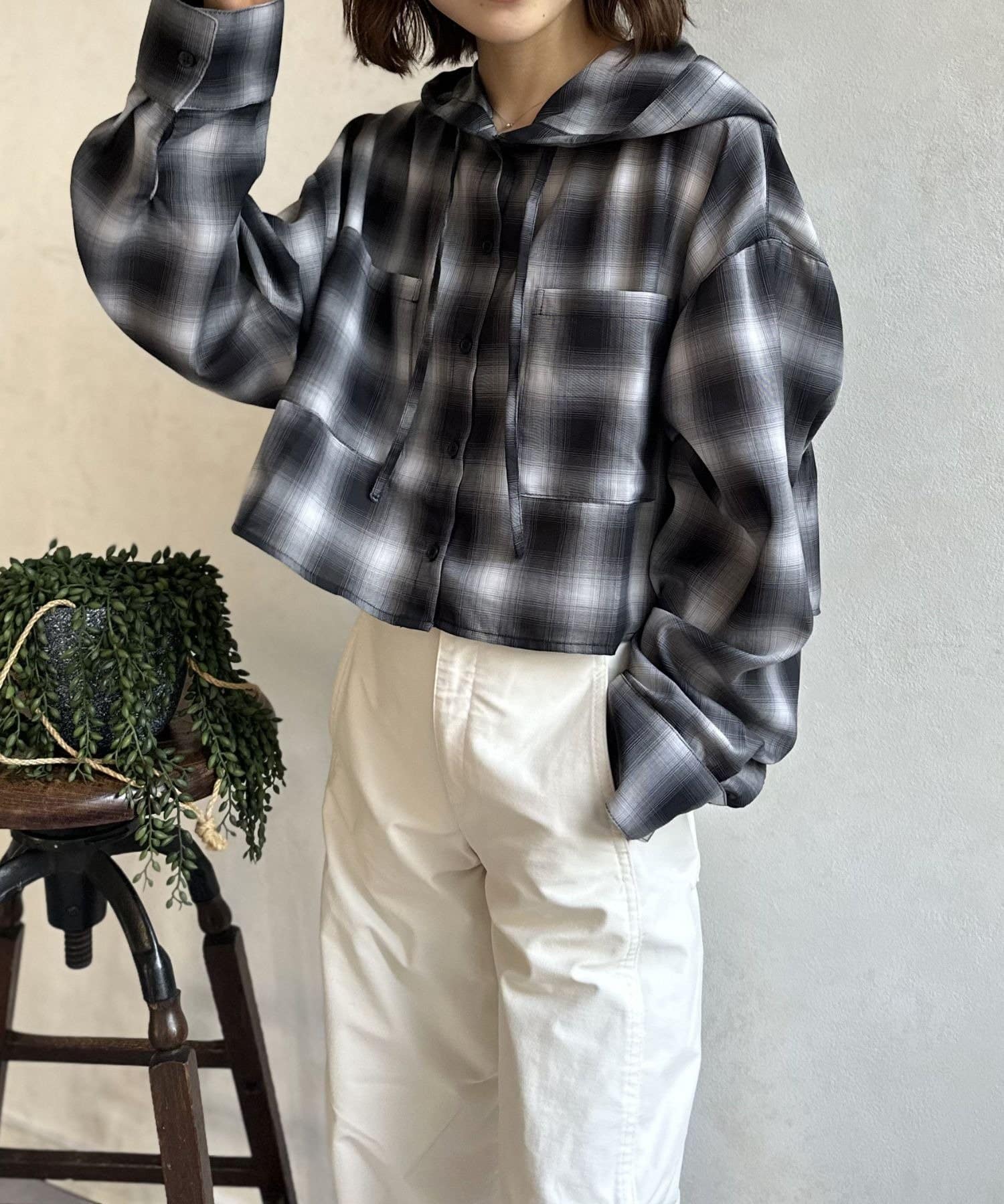 LOCUST(ローカスト) 【シアー素材】フードチェックショートシャツ　