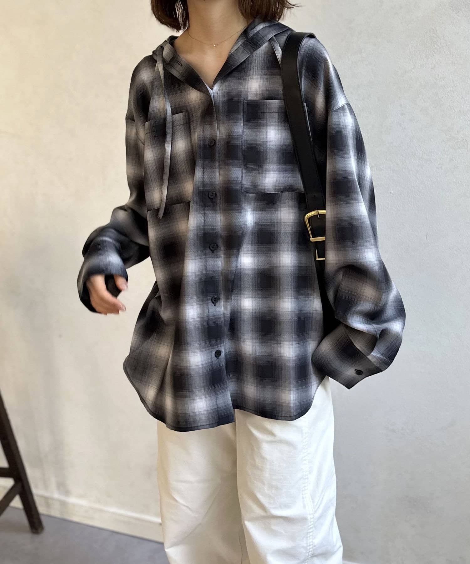 LOCUST(ローカスト) 【シアー素材】フードチェックロングシャツ