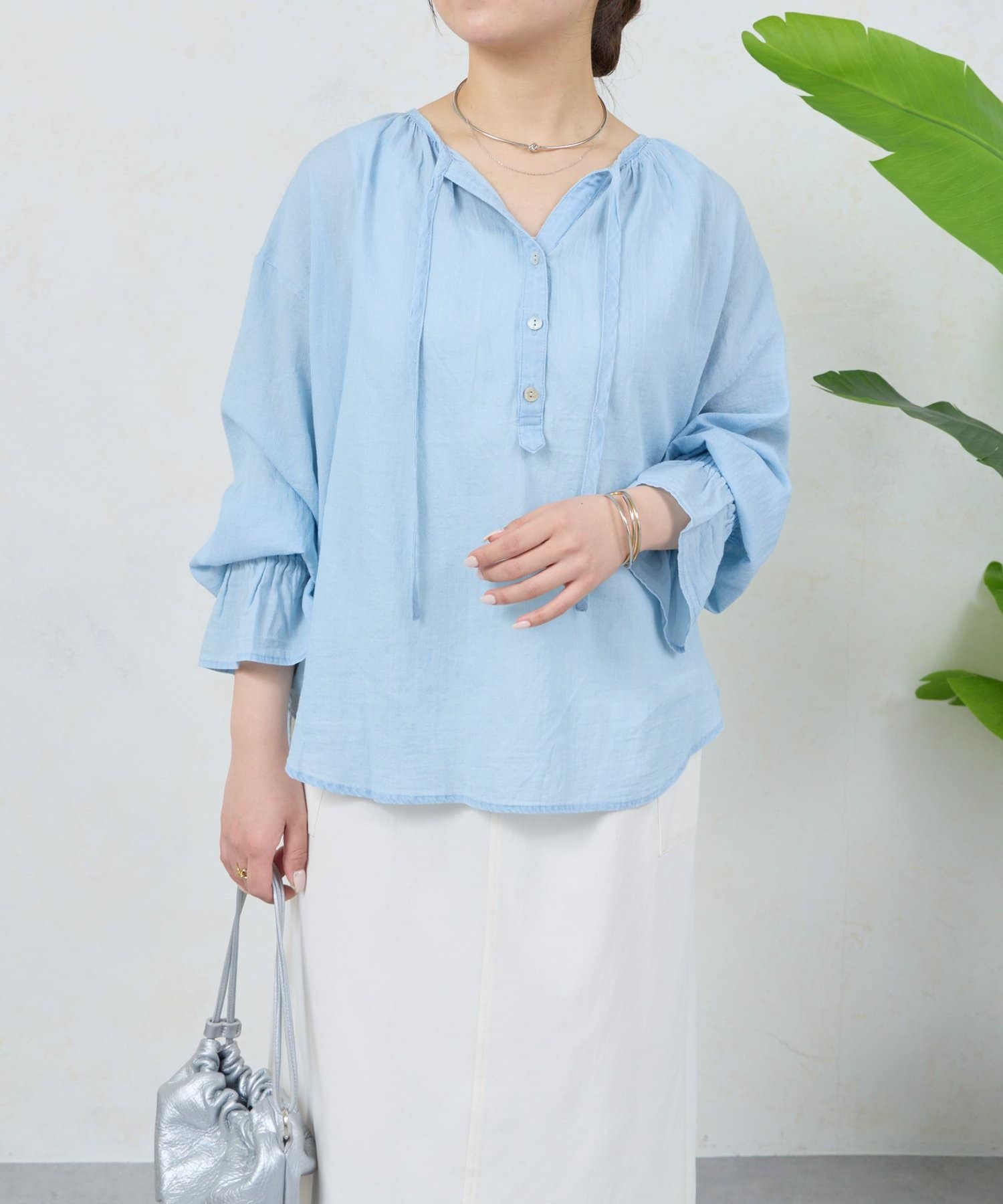 Jena　espace merveilleux(ジェナ　エスパスメルヴェイユ) シアーデニムコットンブラウス