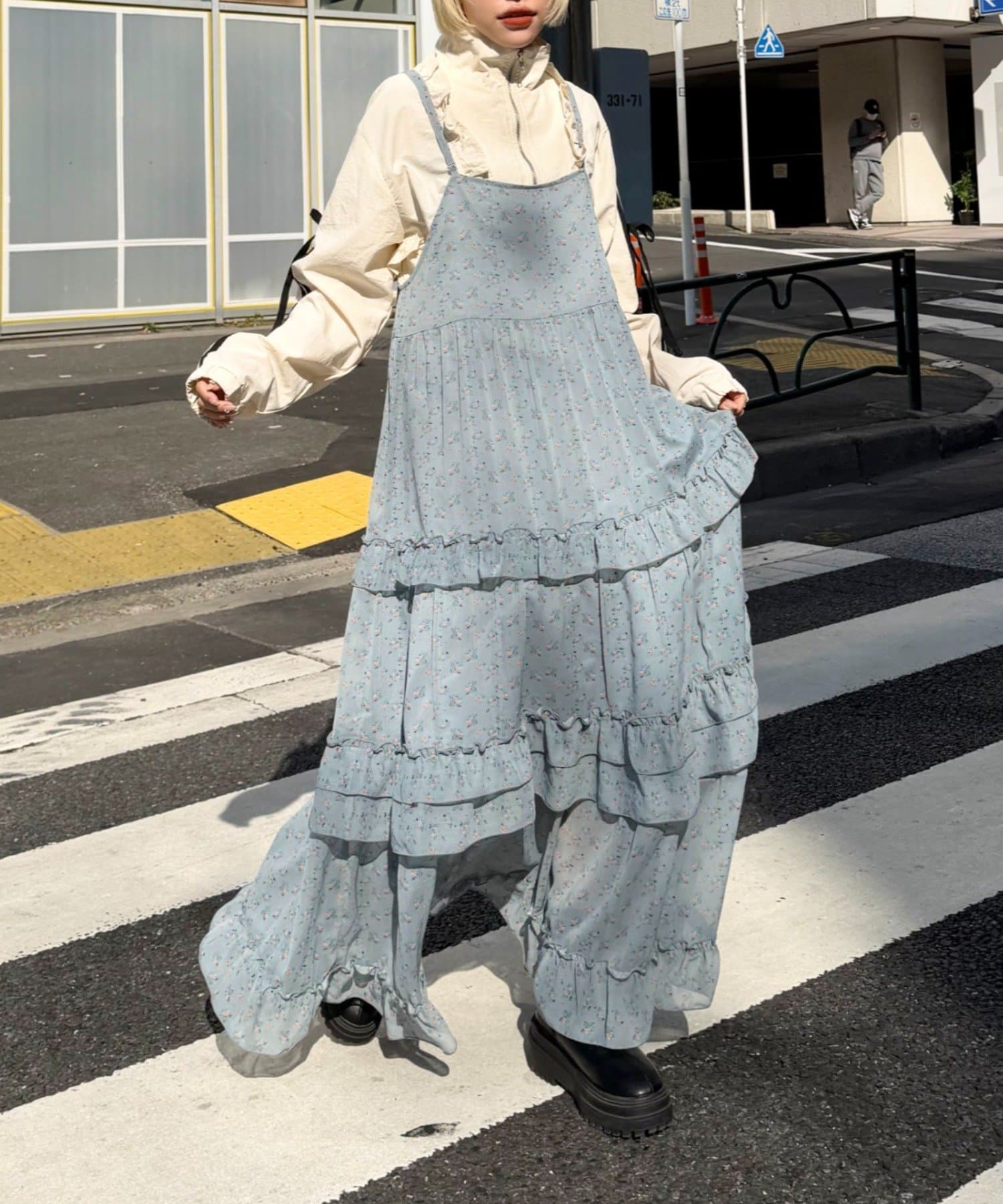 w closet(ダブルクローゼット) 花柄ティアードキャミワンピース