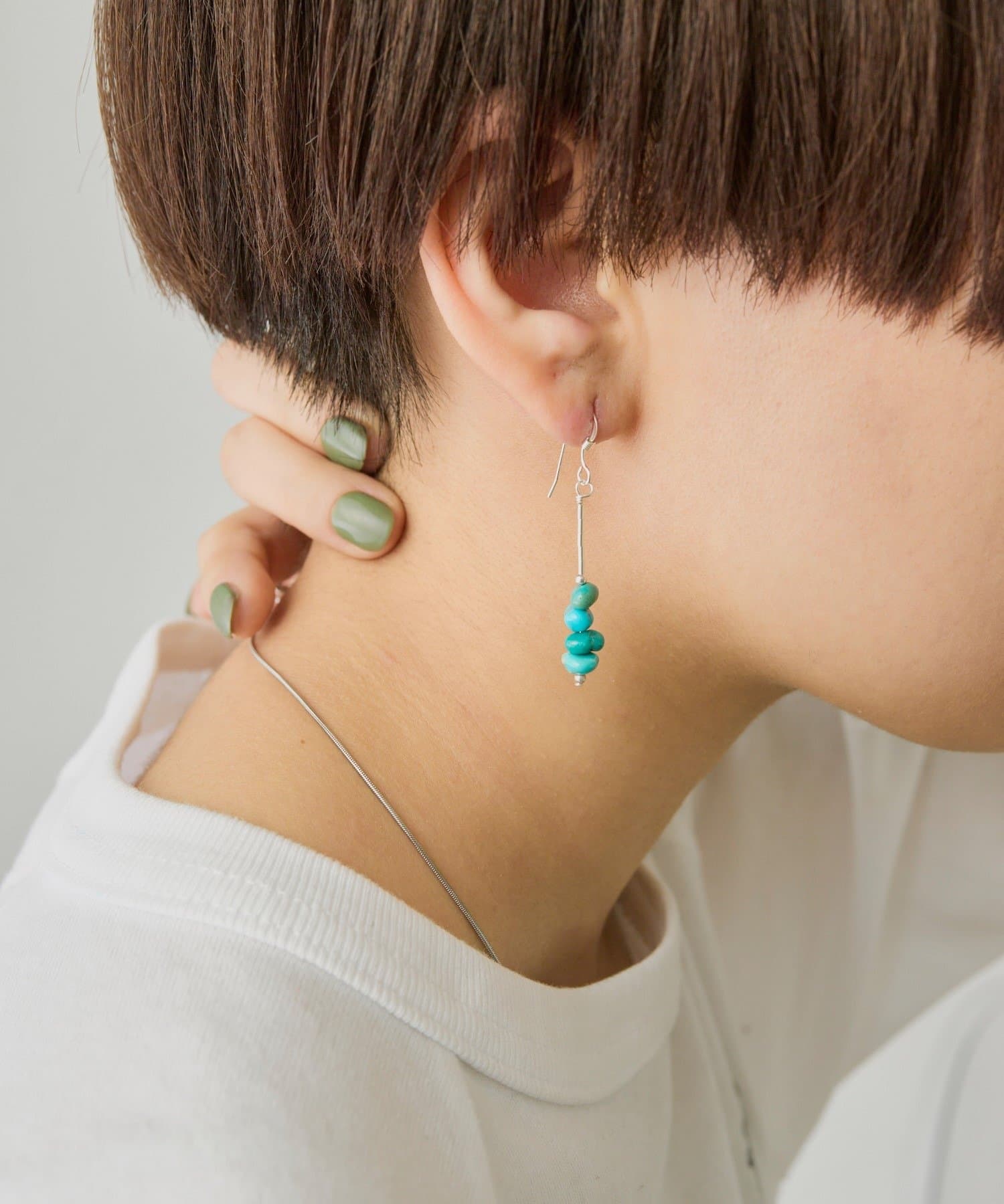ear PAPILLONNER(イア パピヨネ) 《スターリングシルバー使用》ナゲットターコイズピアス