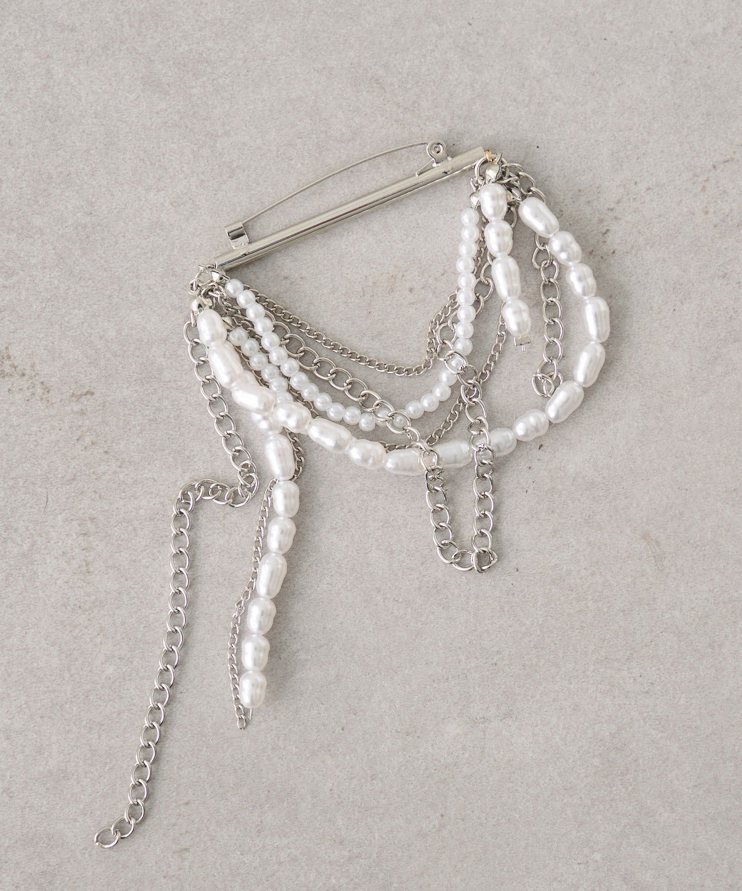 mystic(ミスティック) パールチャームブローチ