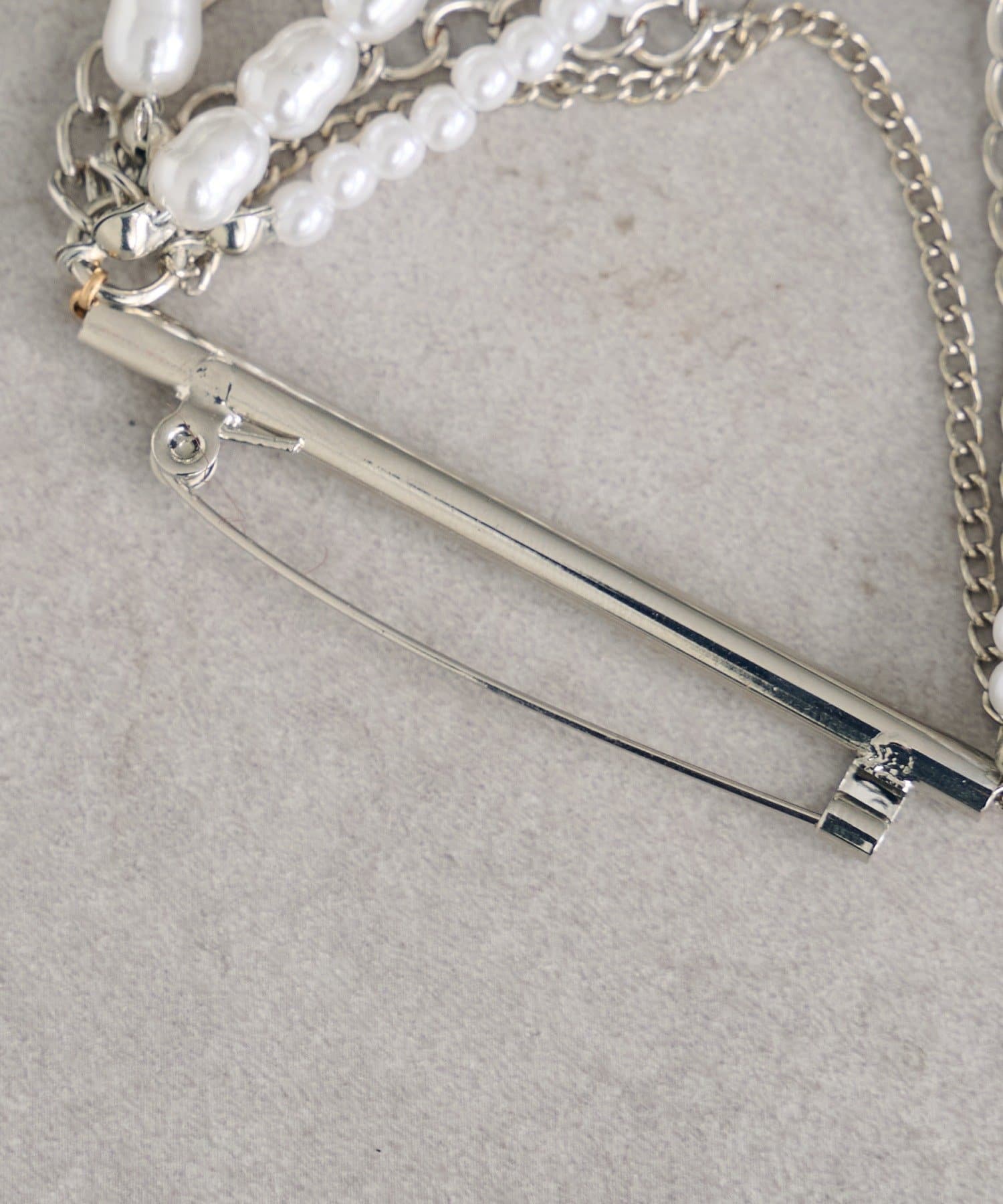 mystic(ミスティック) パールチャームブローチ