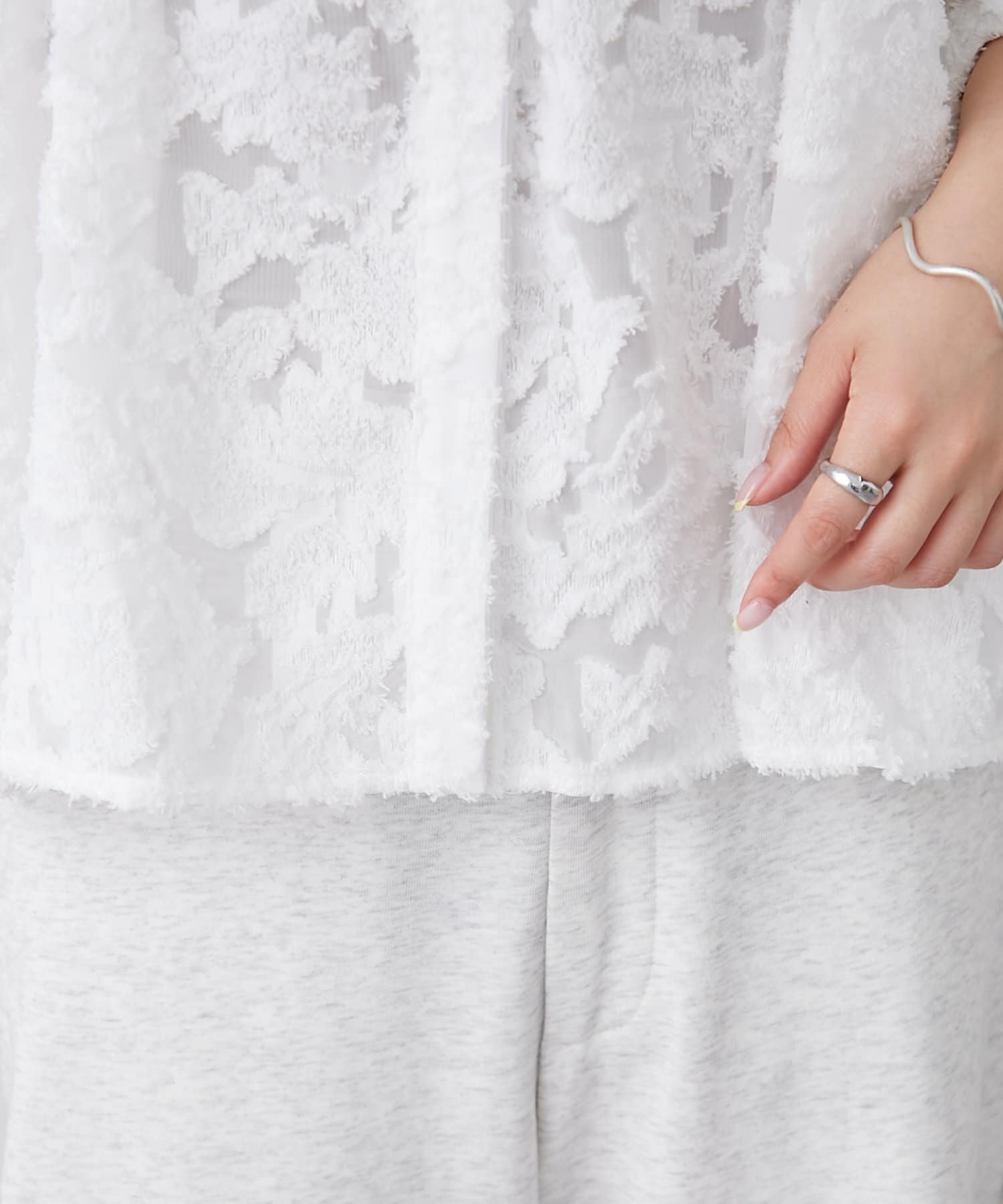 OUTLET(アウトレット) 【mystic】フリンジオフショルブラウス