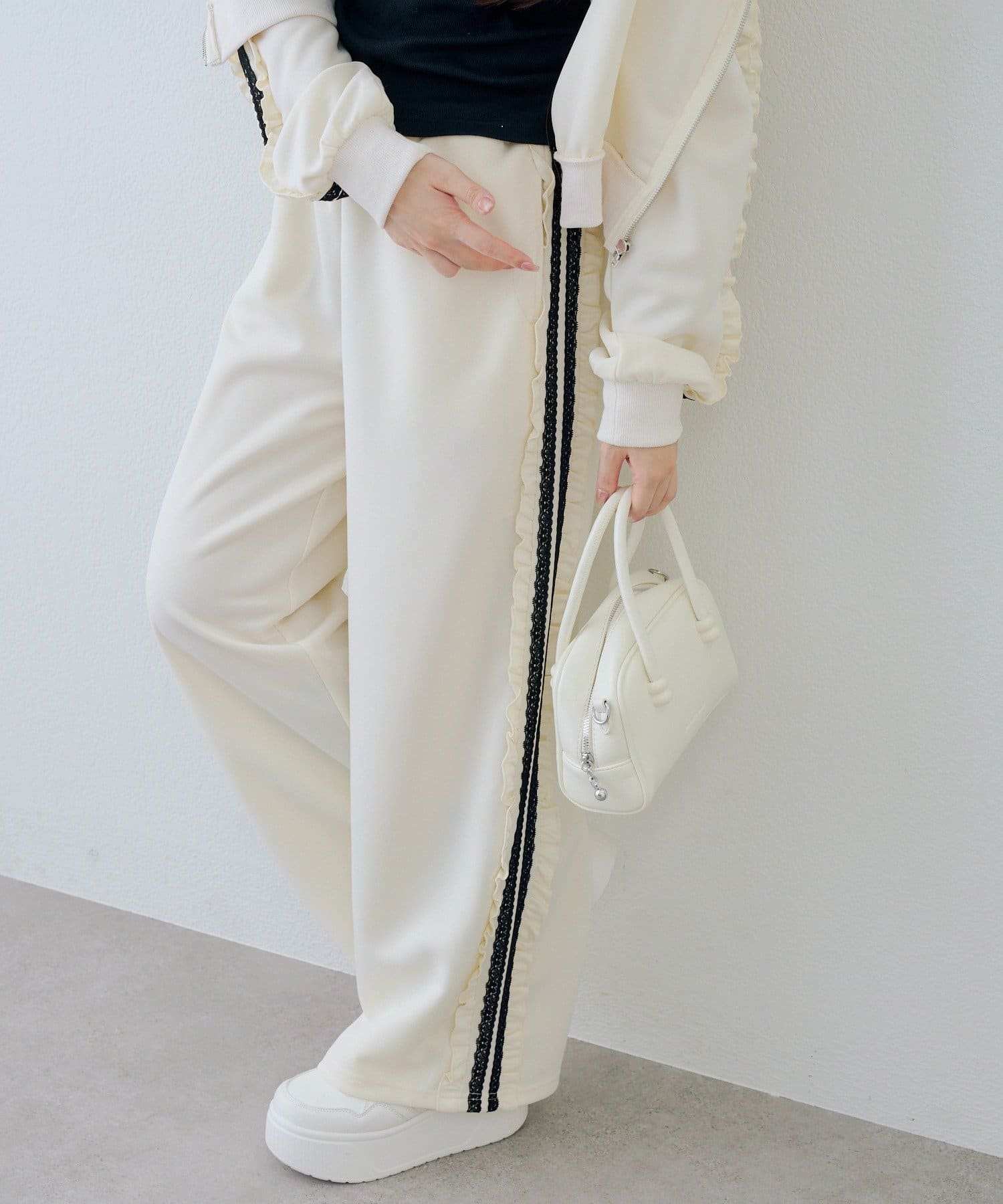 continuer】【セットアップ】トラックレースパンツ | NICE CLAUP