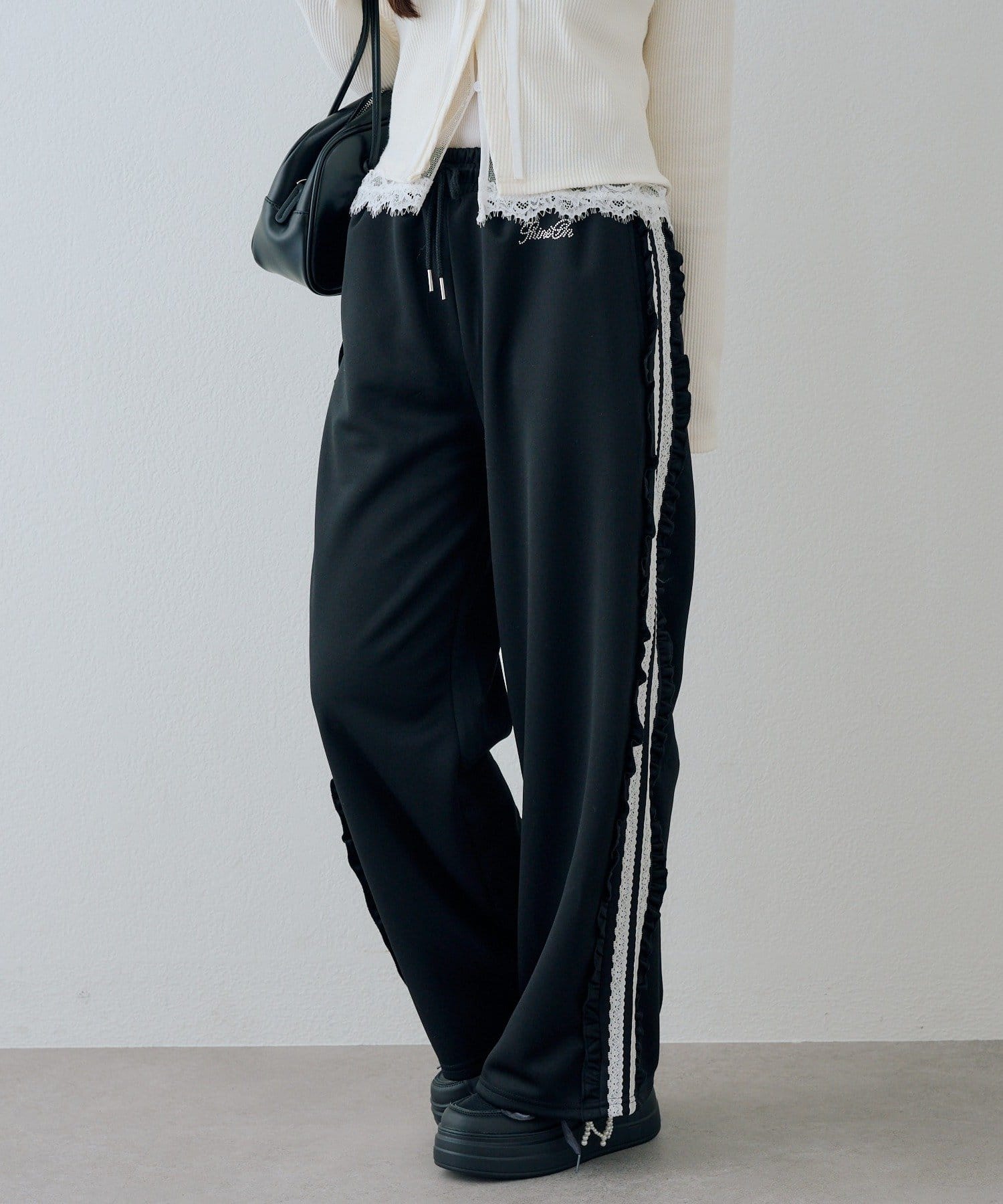 NICE CLAUP / OLIVE des OLIVE OUTLET(ナイスクラップ  / オリーブ デ オリーブ アウトレット) 【continuer】【セットアップ】トラックレースパンツ