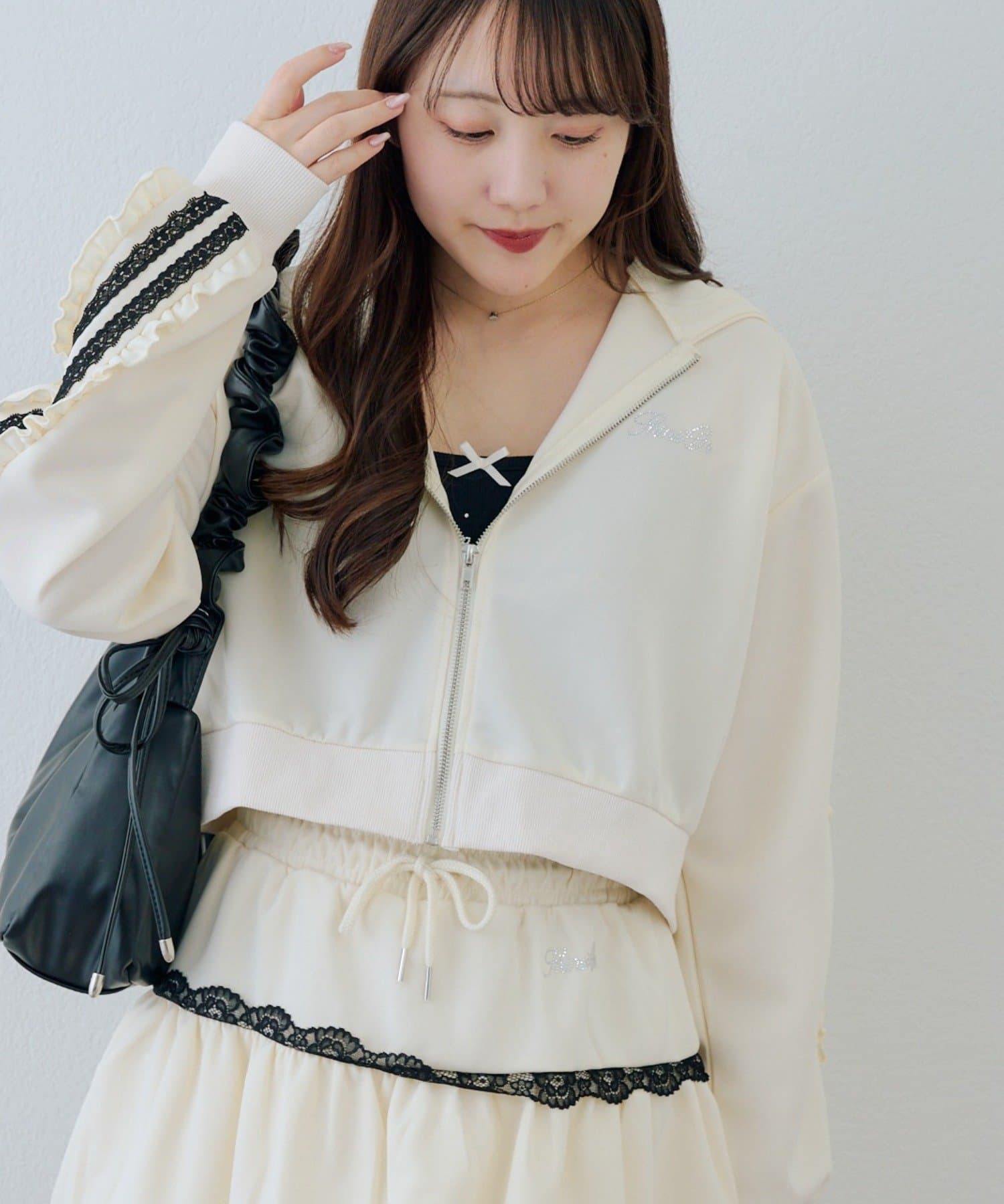 NICE CLAUP / OLIVE des OLIVE OUTLET(ナイスクラップ  / オリーブ デ オリーブ アウトレット) 【continuer】【セットアップ】トラックレースパーカー