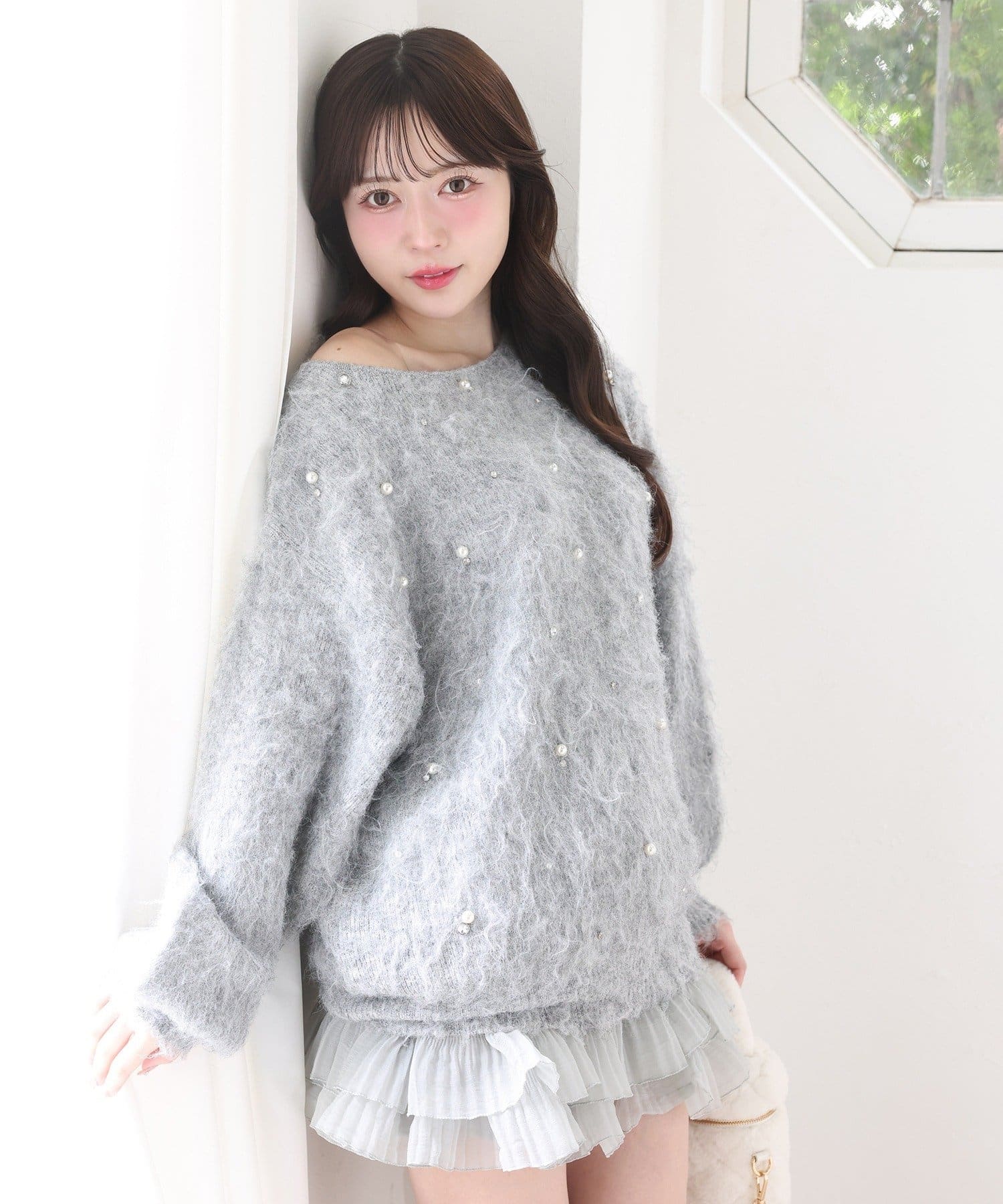 one after another NICE CLAUP(ワンアフターアナザー ナイスクラップ) ビジューシャギーニット