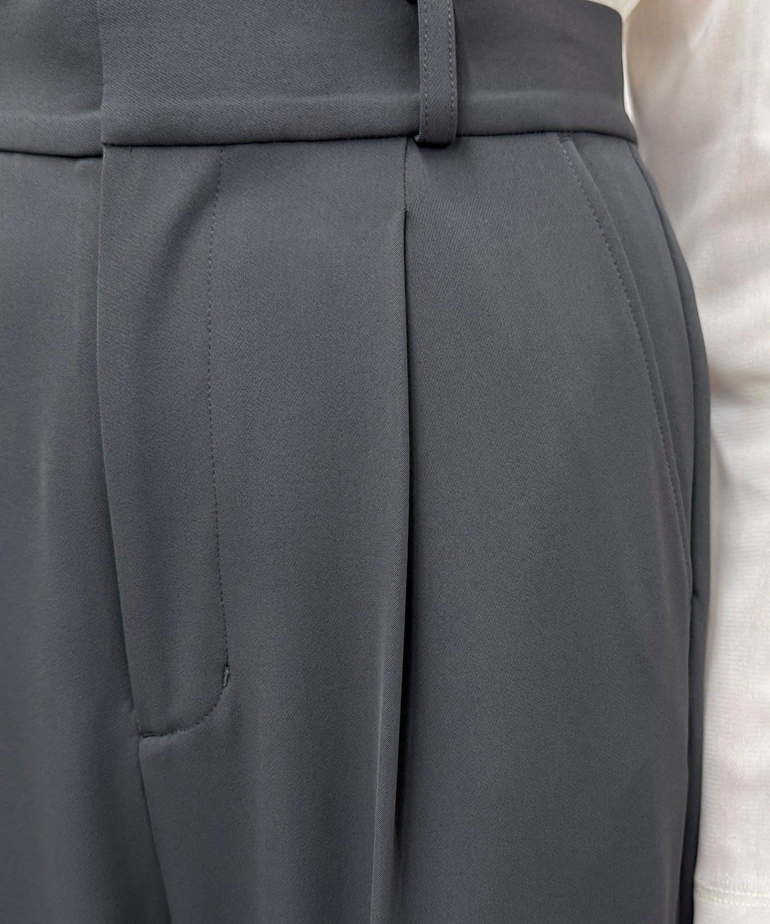 FREDY & GLOSTER(フレディ アンド グロスター) 【オン・オフ対応/高身長サイズあり】とろみツイルタックスラックス