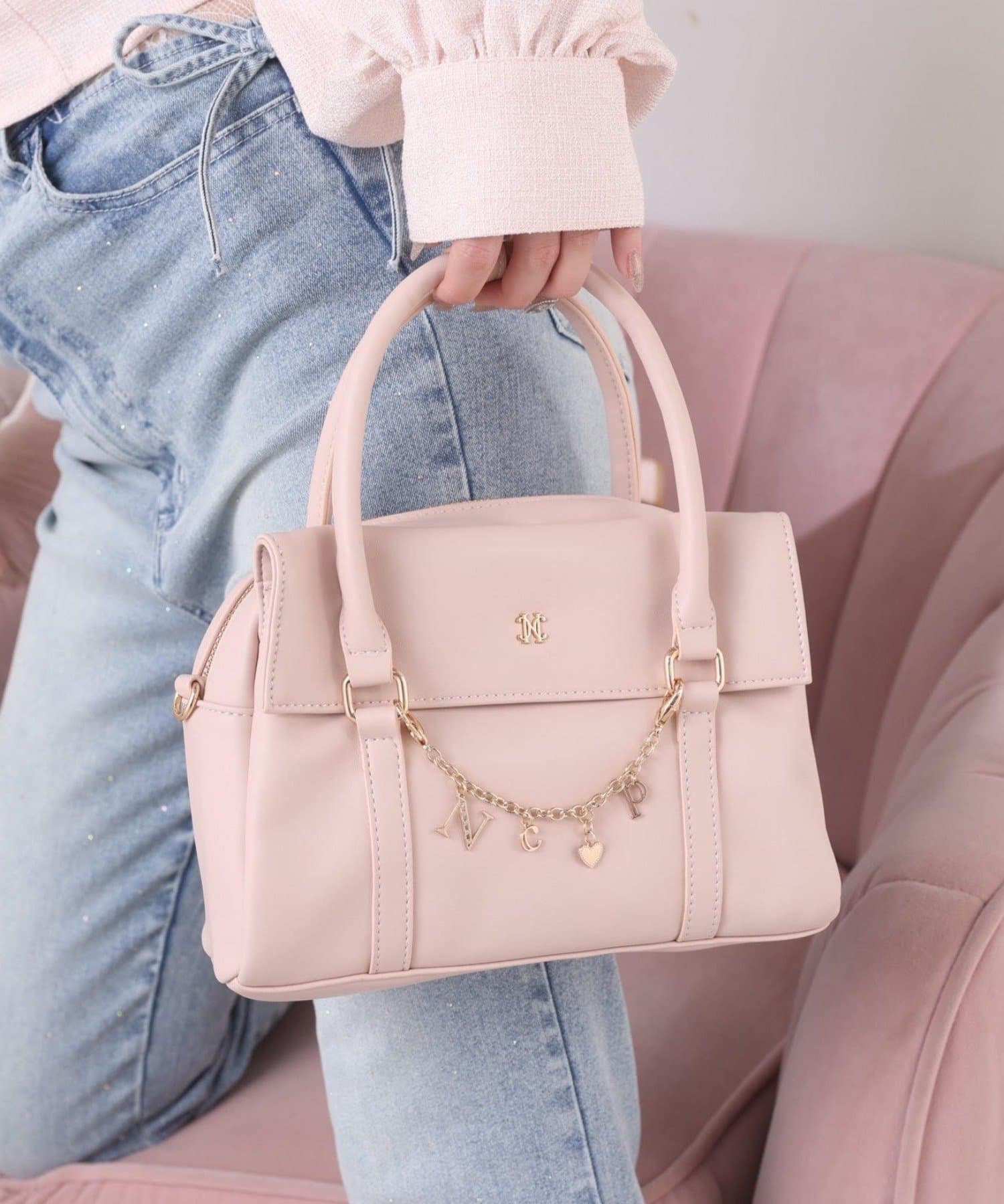 one after another NICE CLAUP(ワンアフターアナザー ナイスクラップ) チェーンチャーム付きバッグ